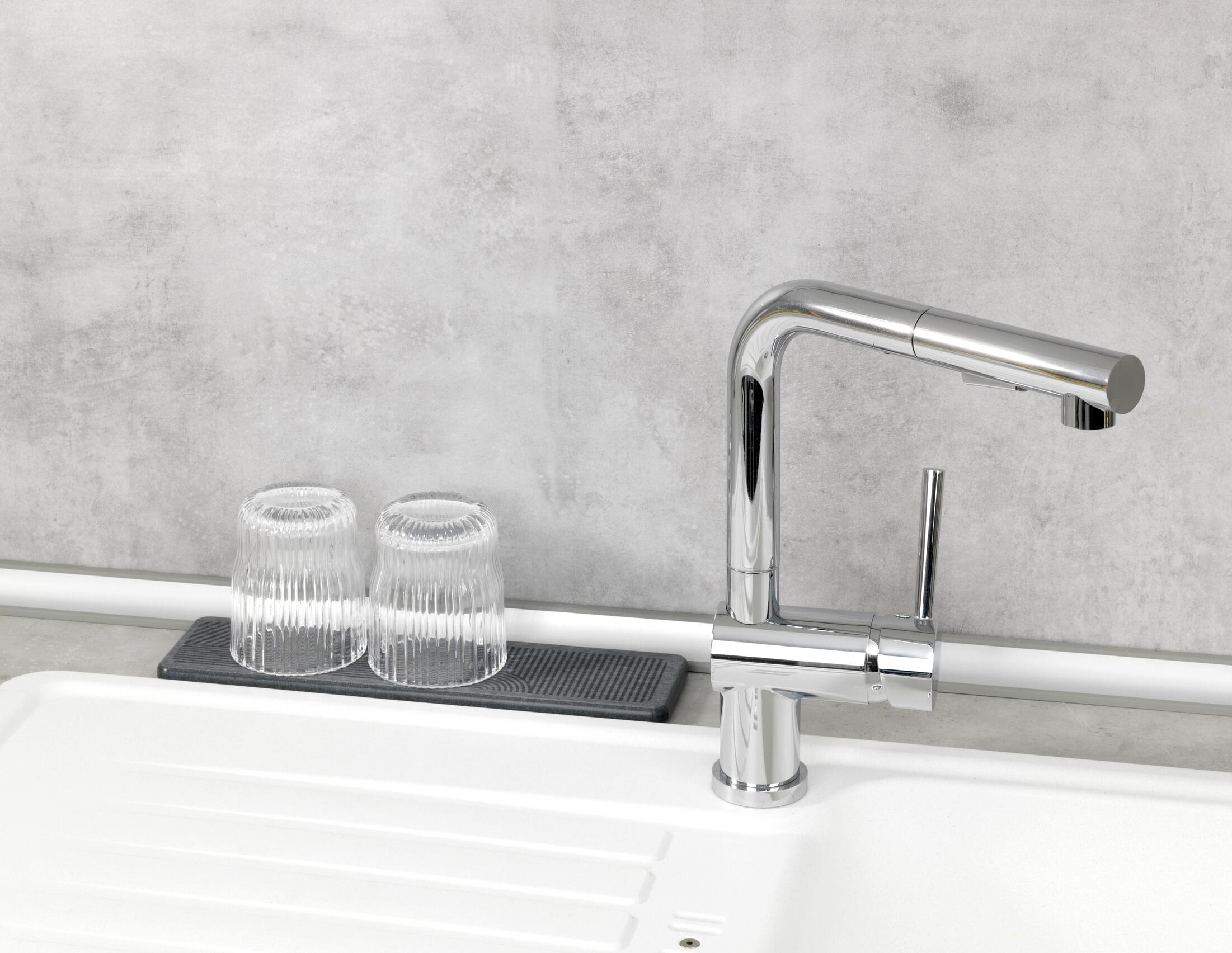 Tapete escorredor de louça 8x30 cm cinzento Wenko Damon - 17