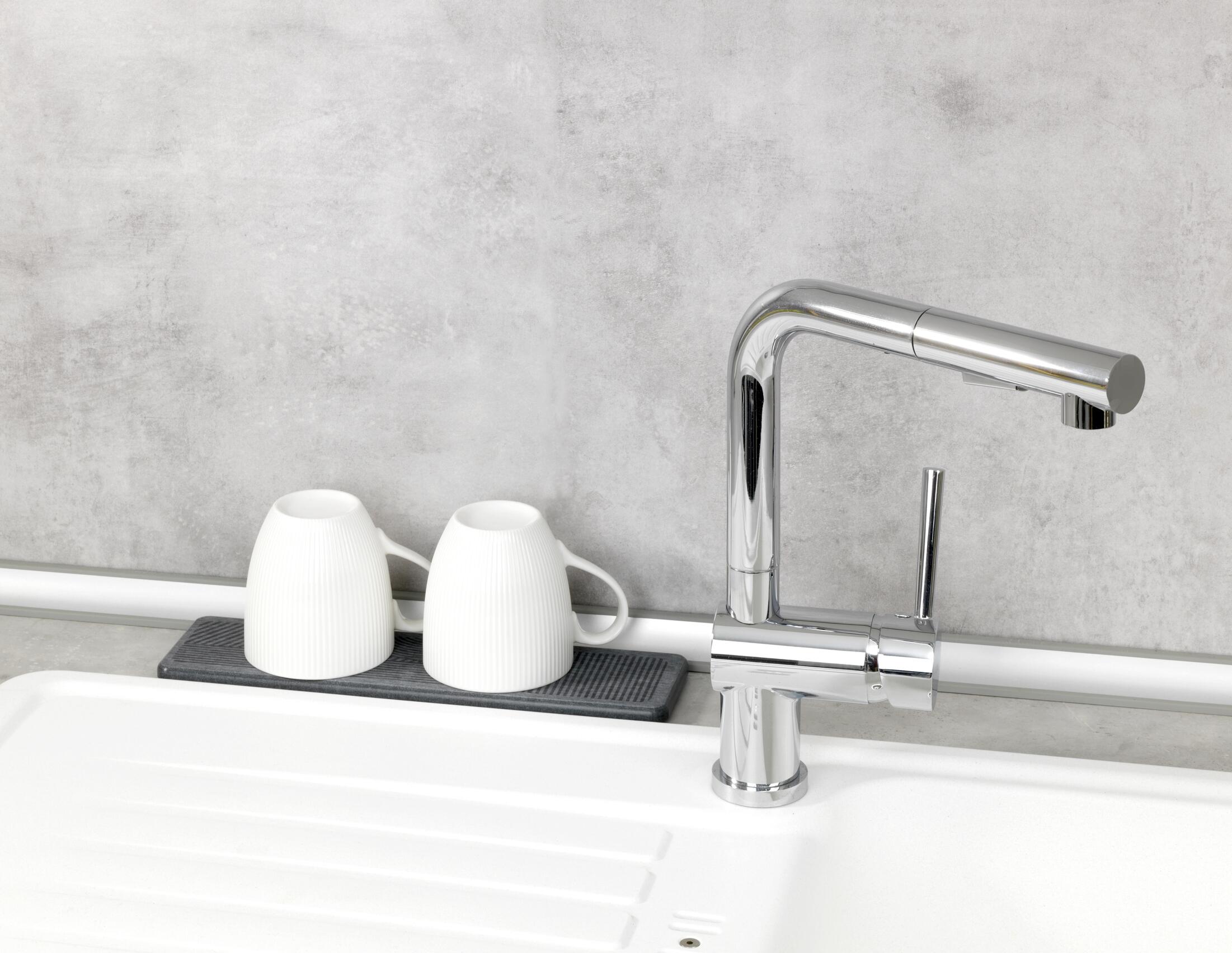 Tapete escorredor de louça 8x30 cm cinzento Wenko Damon - 16