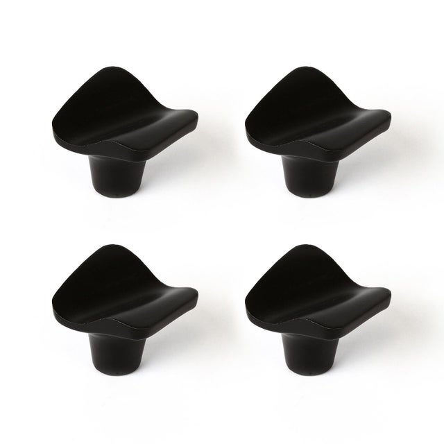 4 boutons de meuble vagues, zamak noir peint L.32 mm