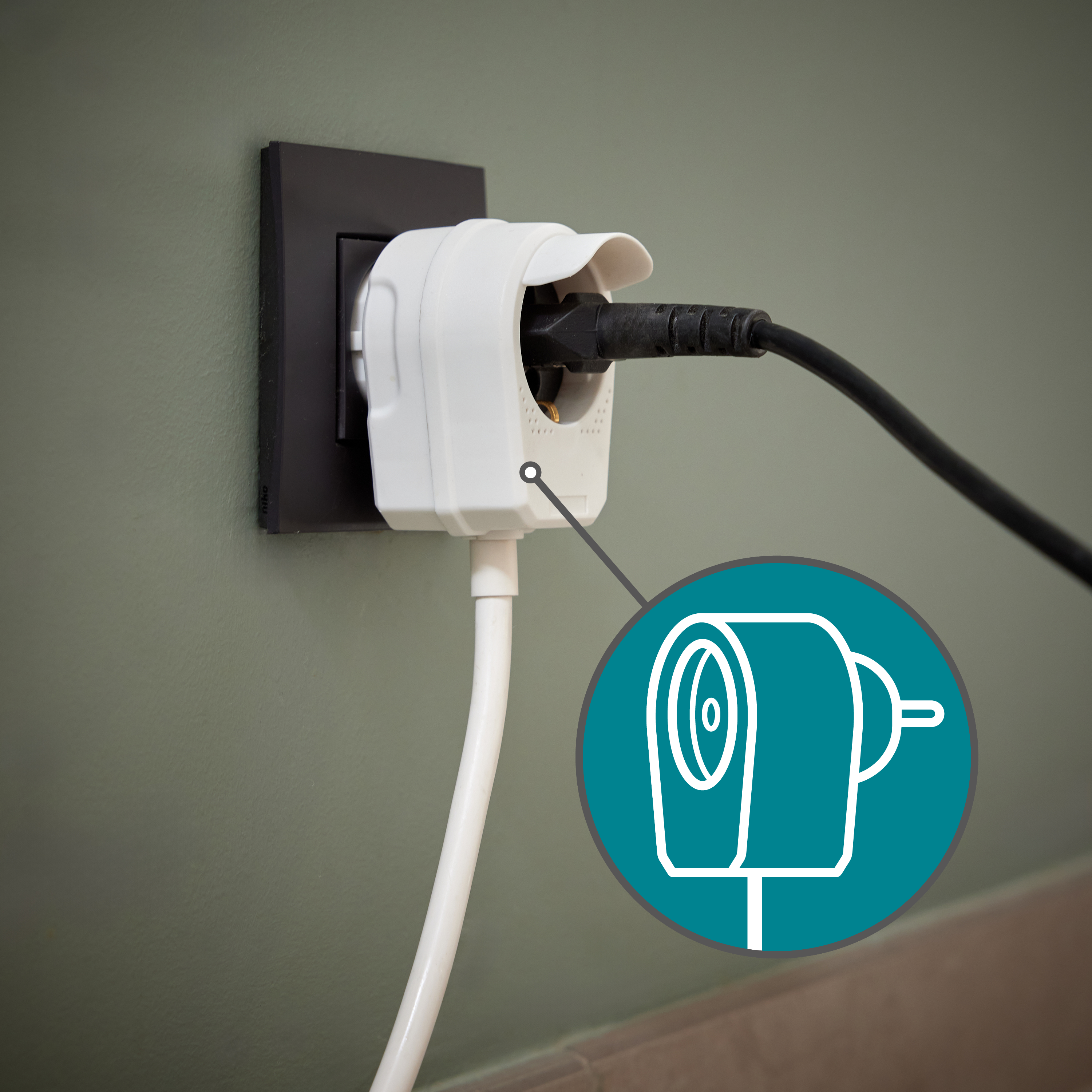 Prolongador com tomada reutilizável LEXMAN H05VV-F 3G1.5 16A 5M Branco - 4