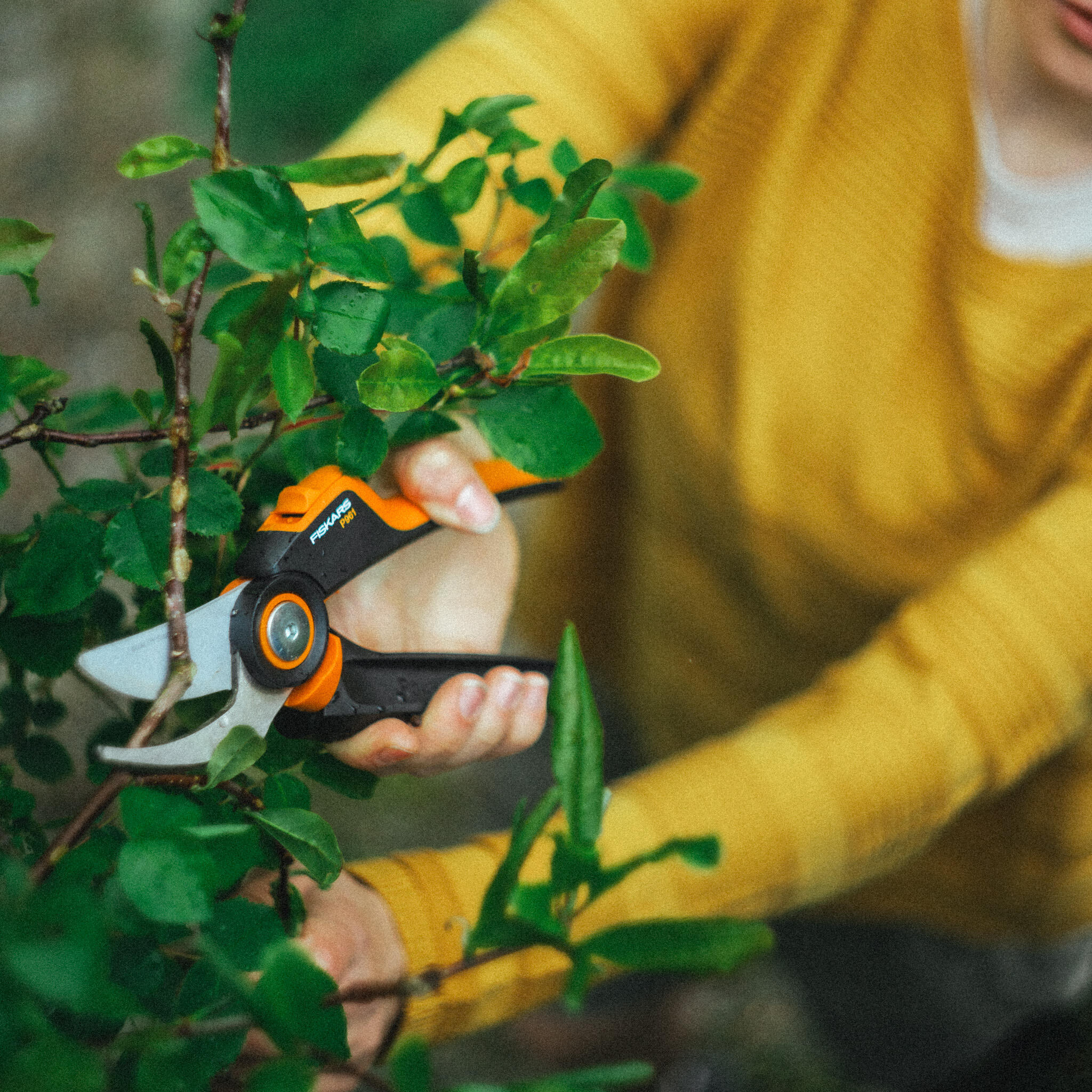 Sécateur lame franche acier trempé FISKARS L Powergear X-series P961 Ø26 mm - 4