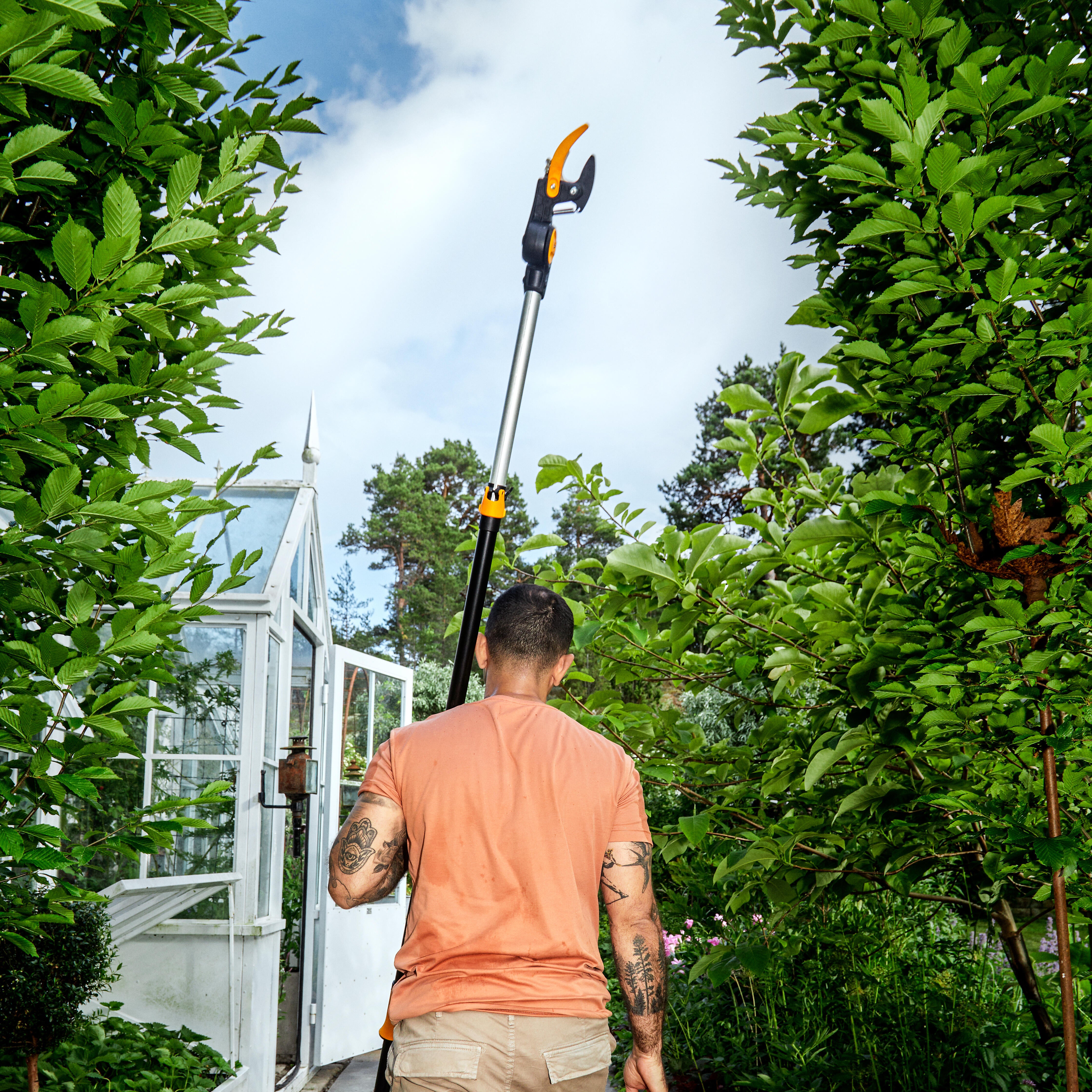 Coupe-Branches Multifonct. Télesc. FISKARS PowerGear™X UPX86 portée 6m Ø32mm - 12