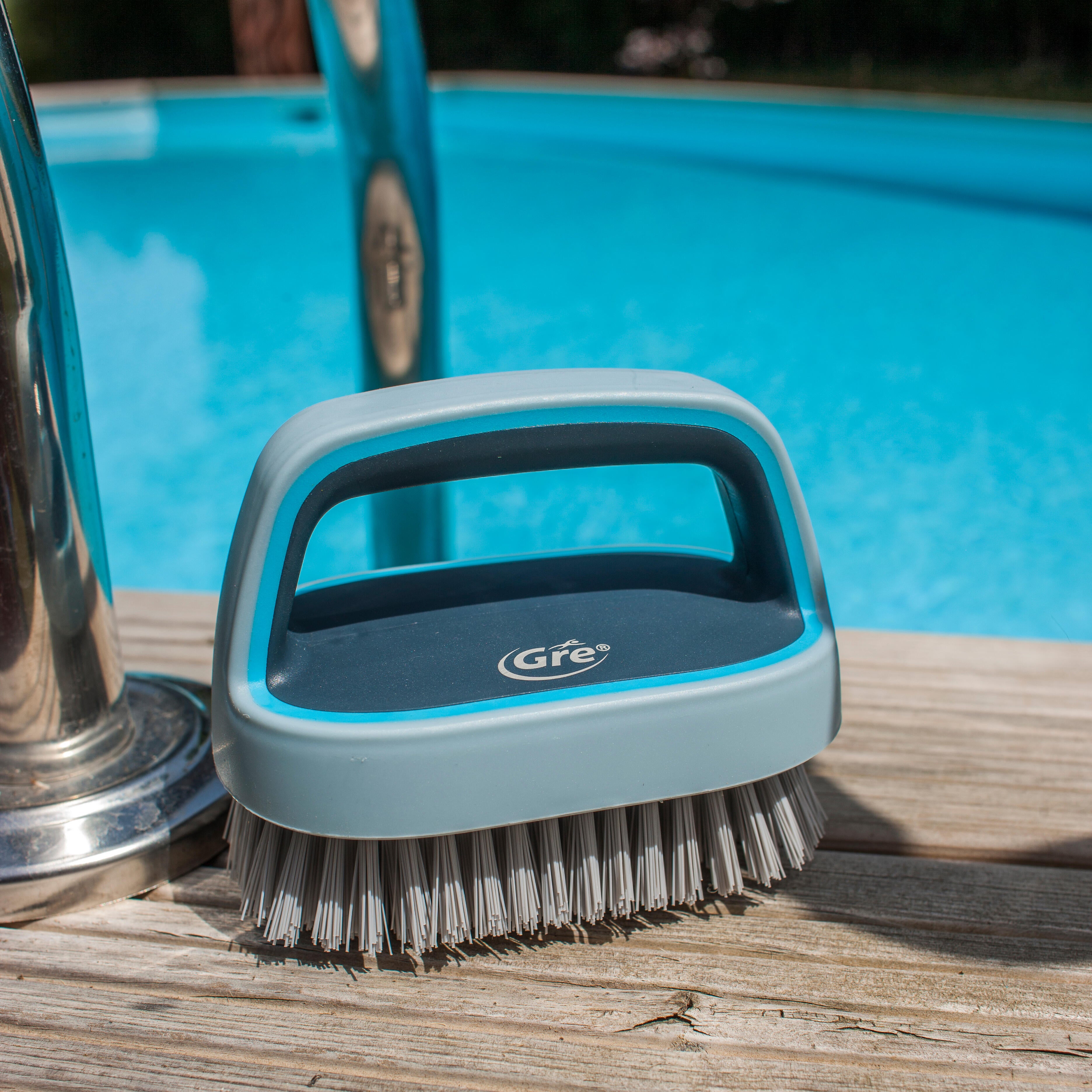 Cepillo para piscina de polipropileno GRE - 2