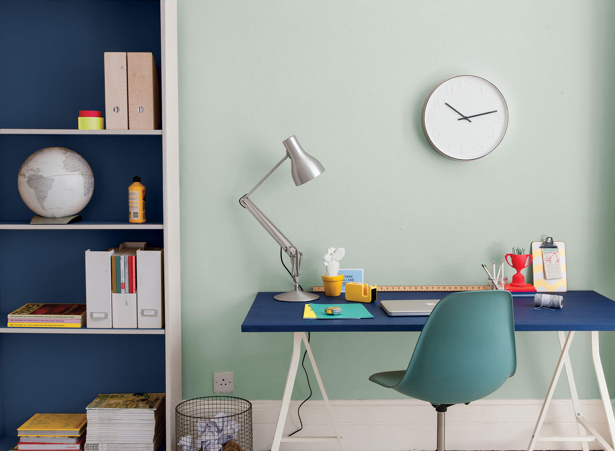 Pintura de interior Ambiance Ceramic BRUGUER color verde mint mate profundo 30ml para paredes y techos - 6