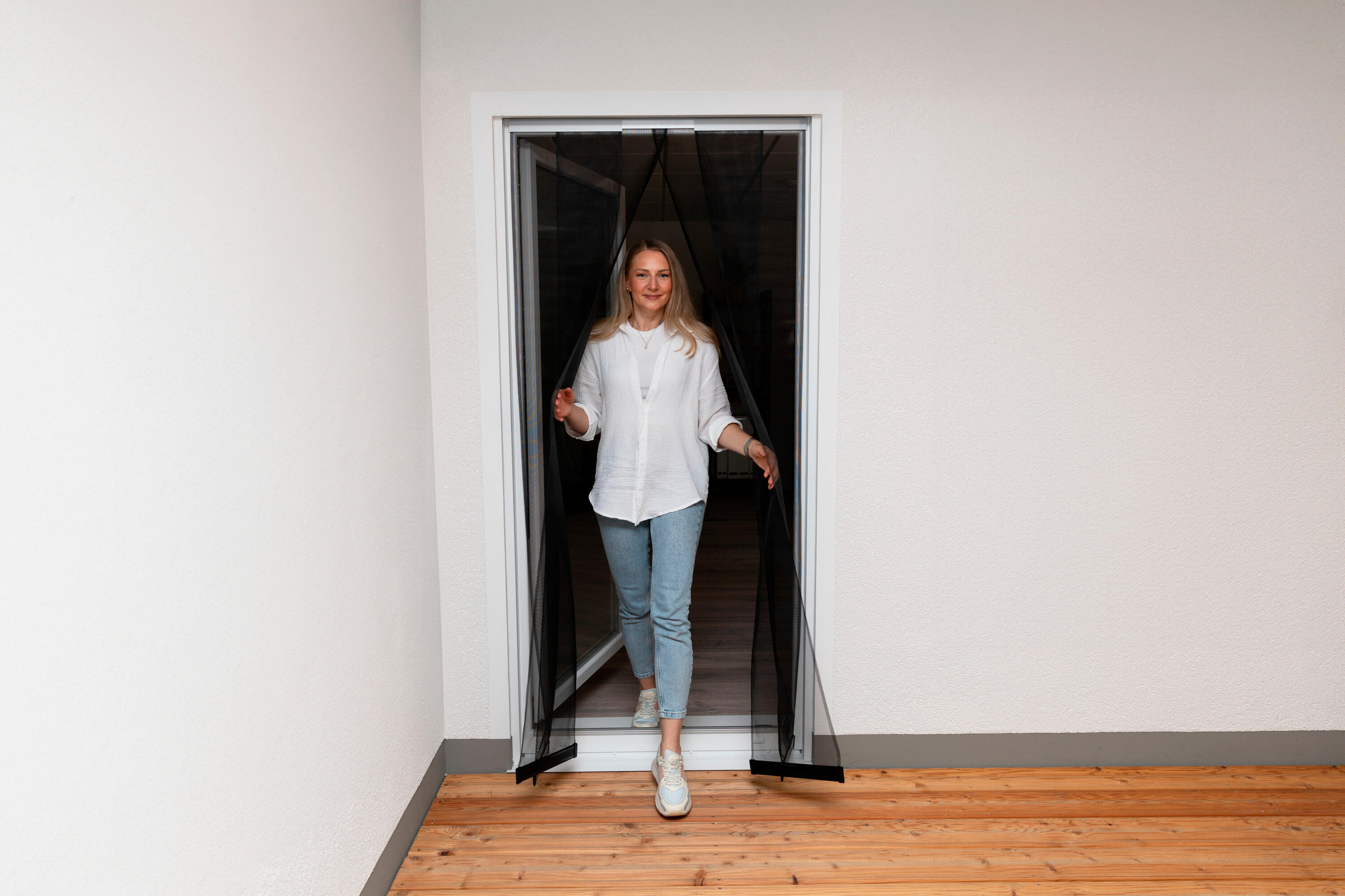 Mosquitera cortina puerta 67-120x250cm extensible PVC recortable blanco tela poliester gris - 3