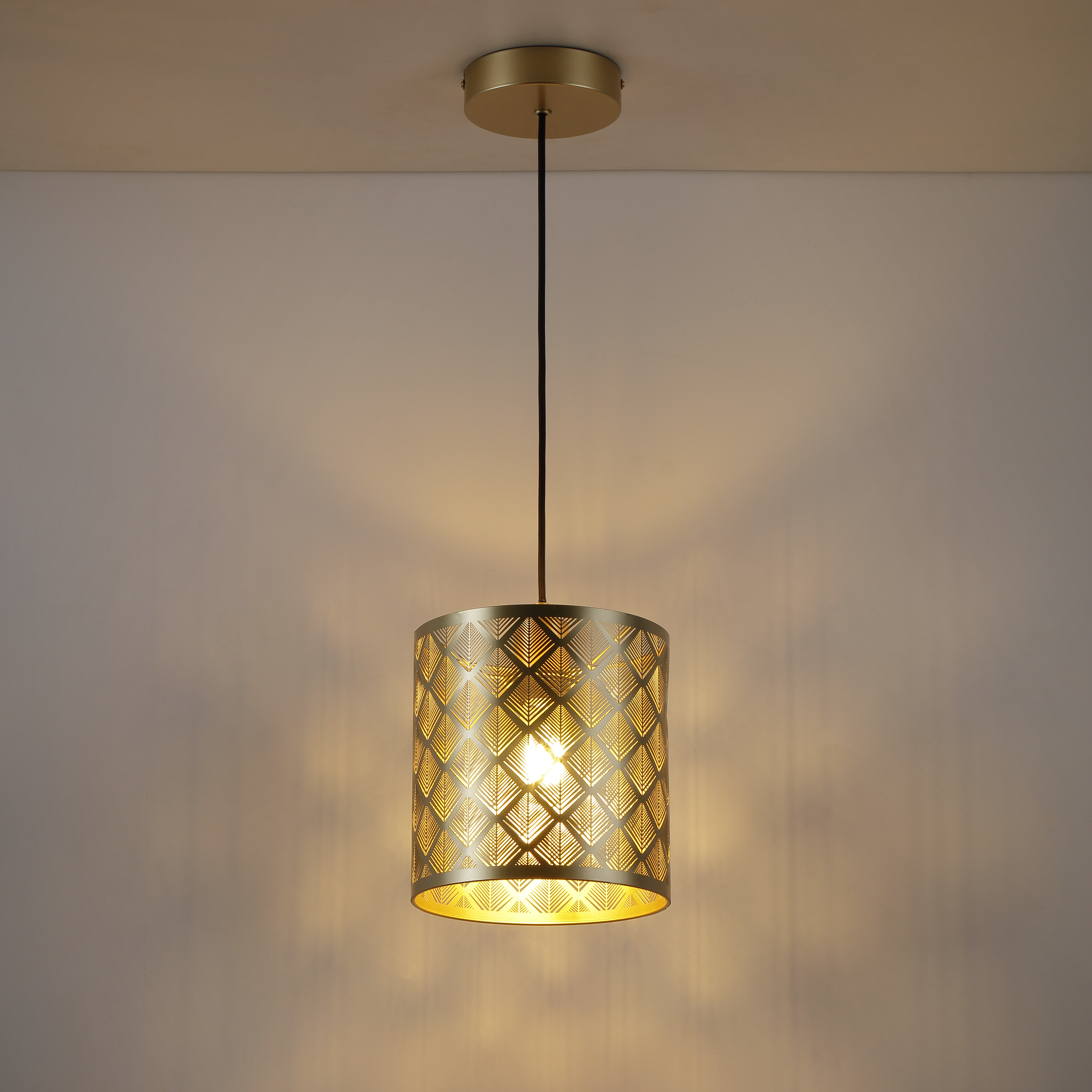 Lampa wisząca Galati złota E27 Inspire - 8