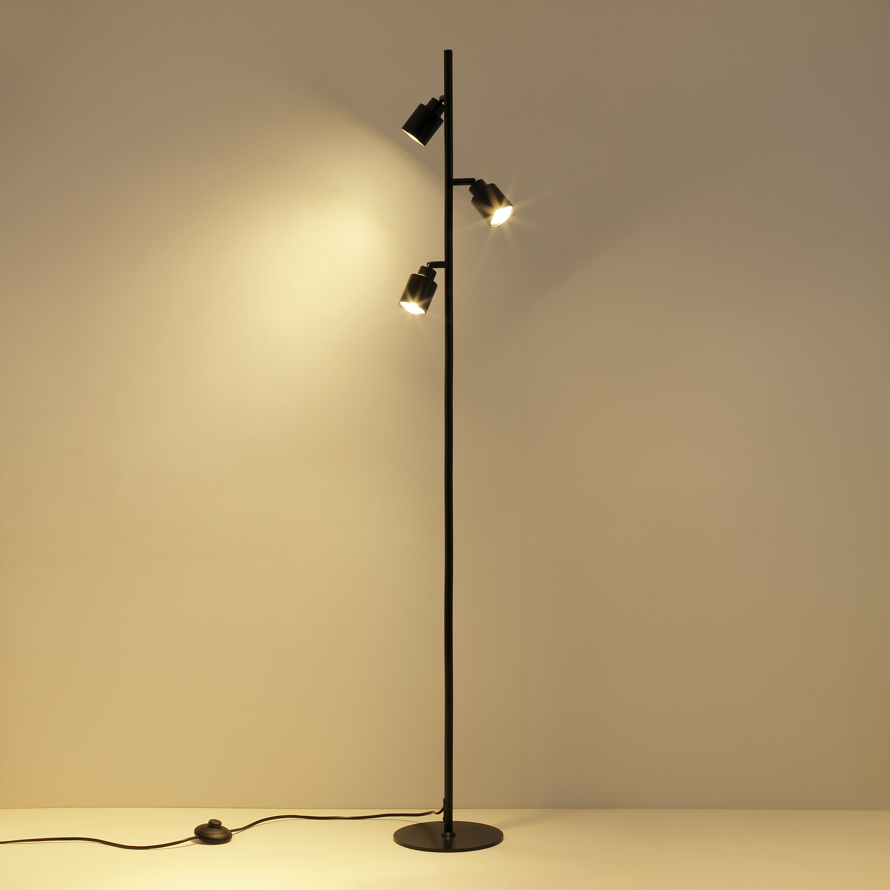 Lampa podłogowa Tekla czarna 3 x GU10 Inspire - 6