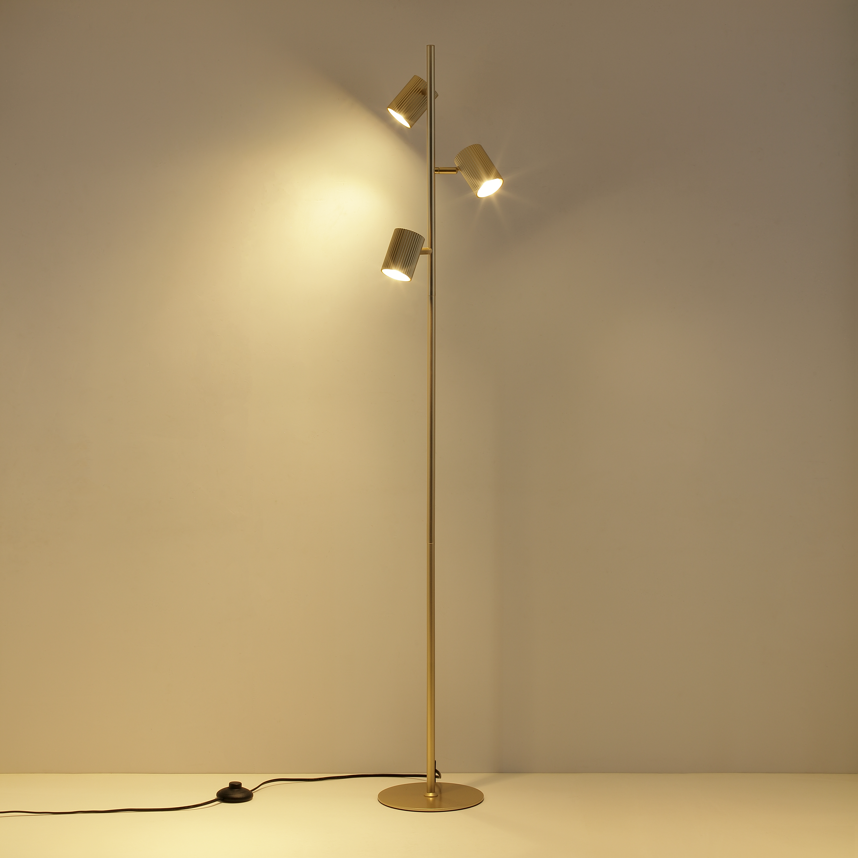 Lampa podłogowa Fabio złota 3 x GU10 Inspire - 19