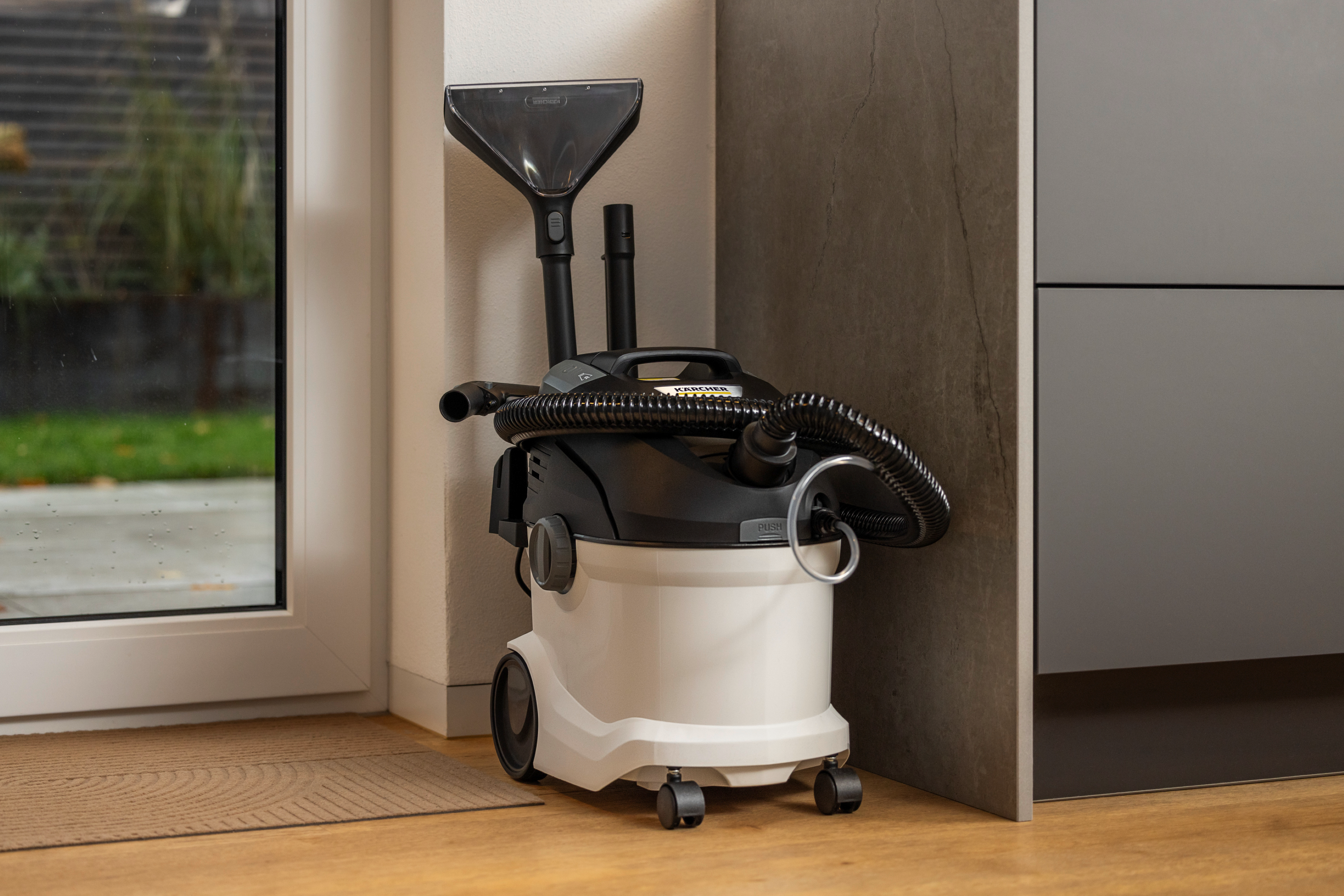 Odkurzacz piorący SE 5 4l KARCHER - 14