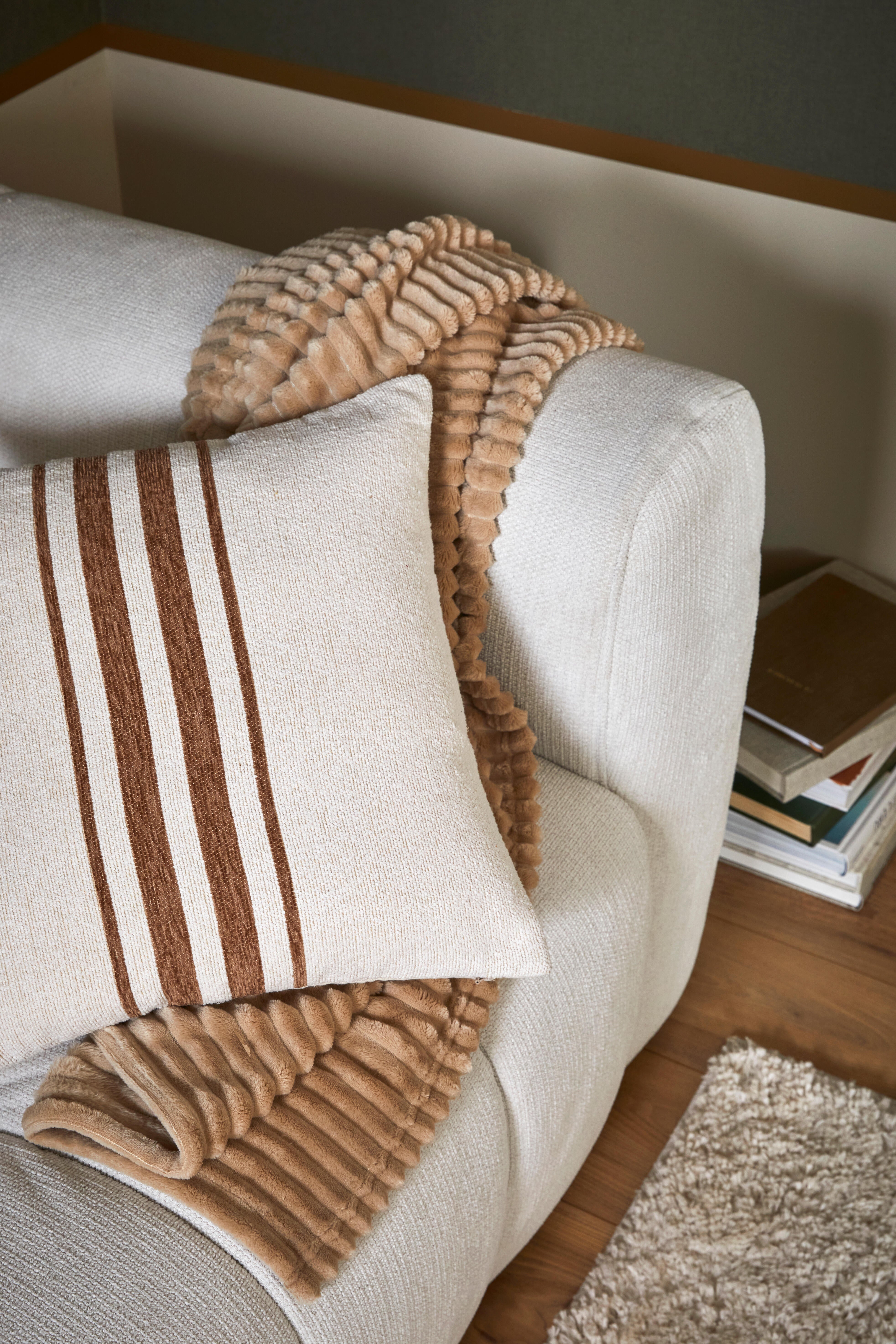 Plaid Lena, taupe l.130 x L.170 cm INSPIRE - 5