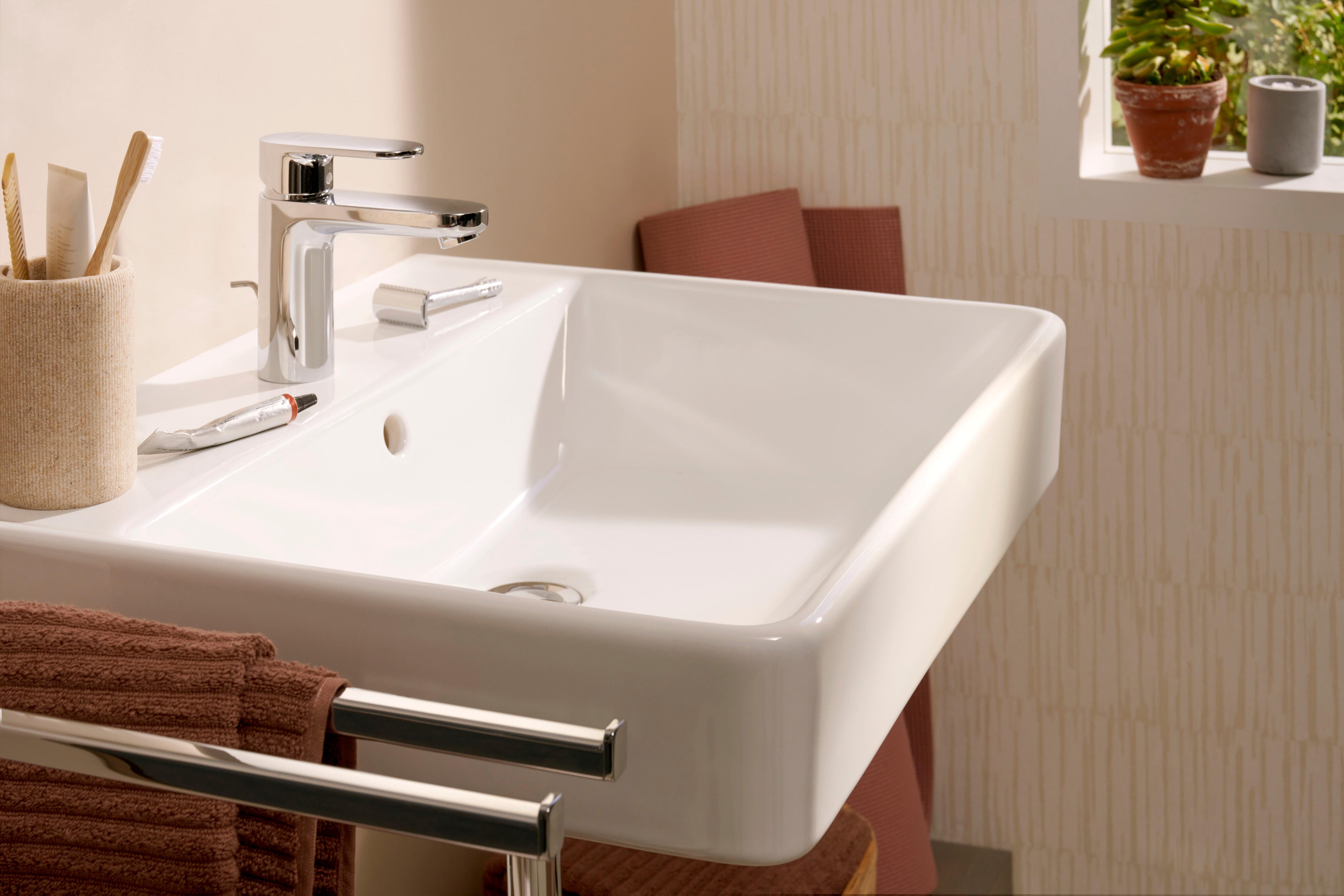 Mitigeur de lavabo 100 CoolStart avec tirette et vidage synthétique - 2