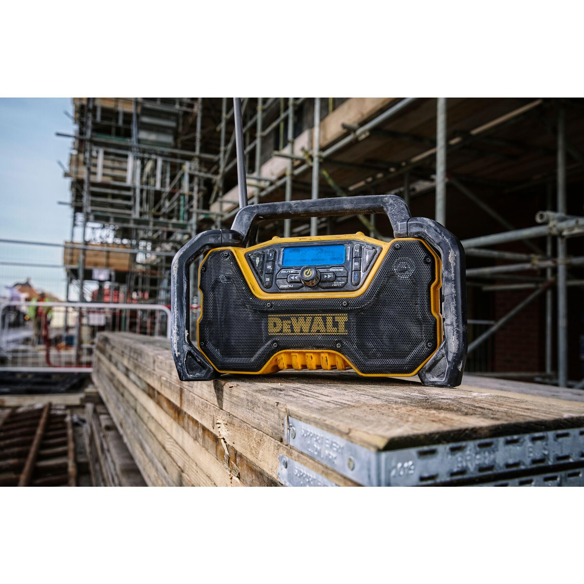 Radio de chantier DCR029-QW DEWALT - 3
