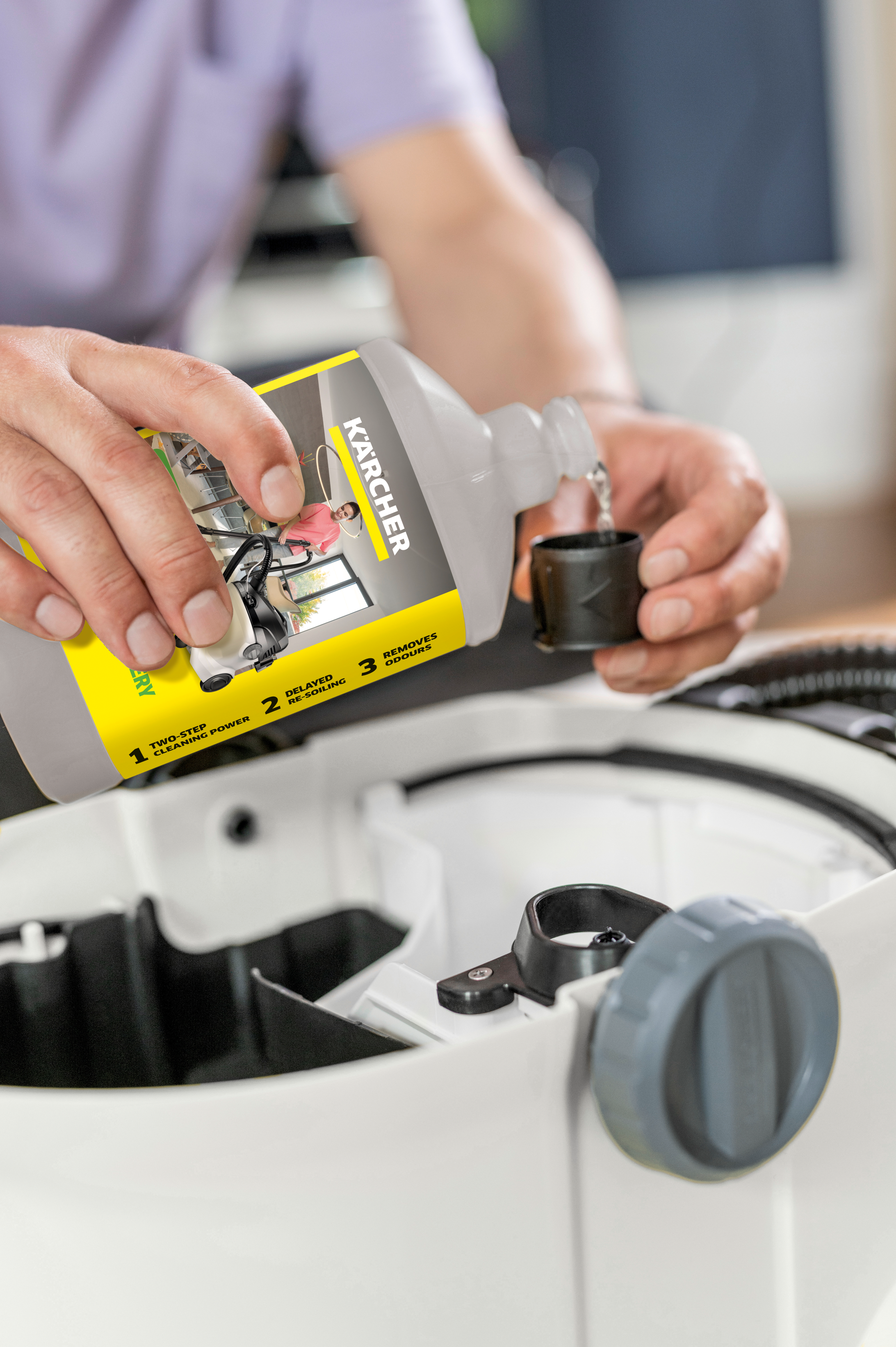 Środek do czyszczenia dywanów i tapicerki RM 519N KARCHER - 4