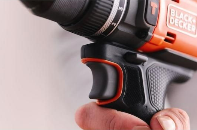 Berbequim percutor sem fio brushless 18V 50 Nm  2 baterias e carregador Black+Decker BLD683D2XK-QW - 5
