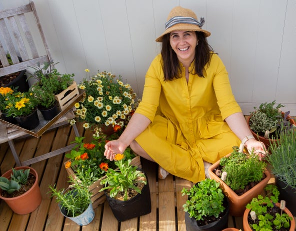Susana Caseiro ajuda a criar um micro-jardim comestível