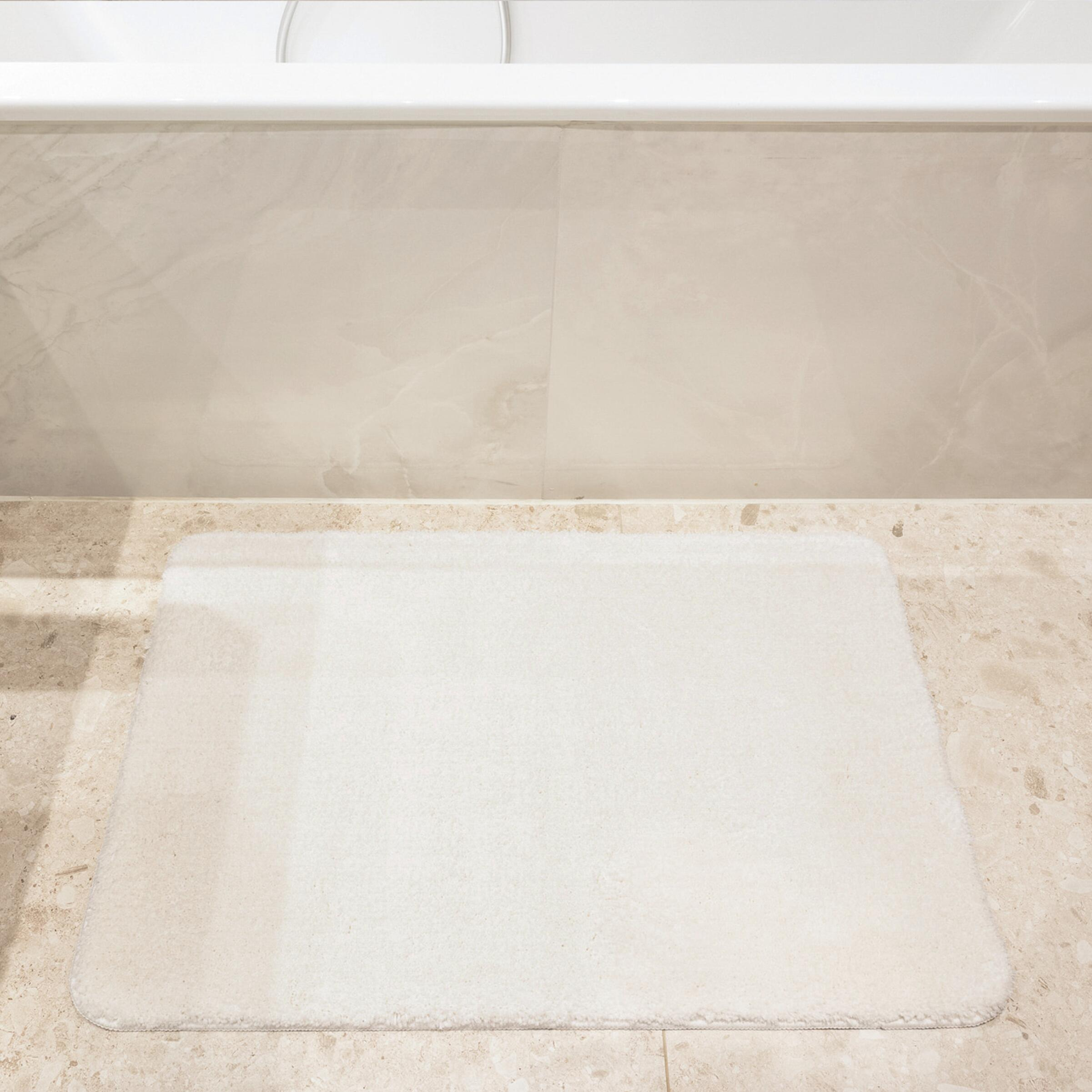 Dywanik łazienkowy 60x90 cm z recyklingu Cosima biały Sealskin - 2