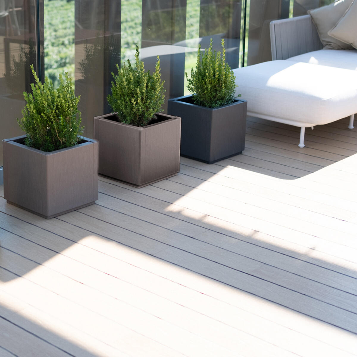 Fioriera autoirrigante Ethica STEFANPLAST in polipropilene grafite H 35 cm - 2