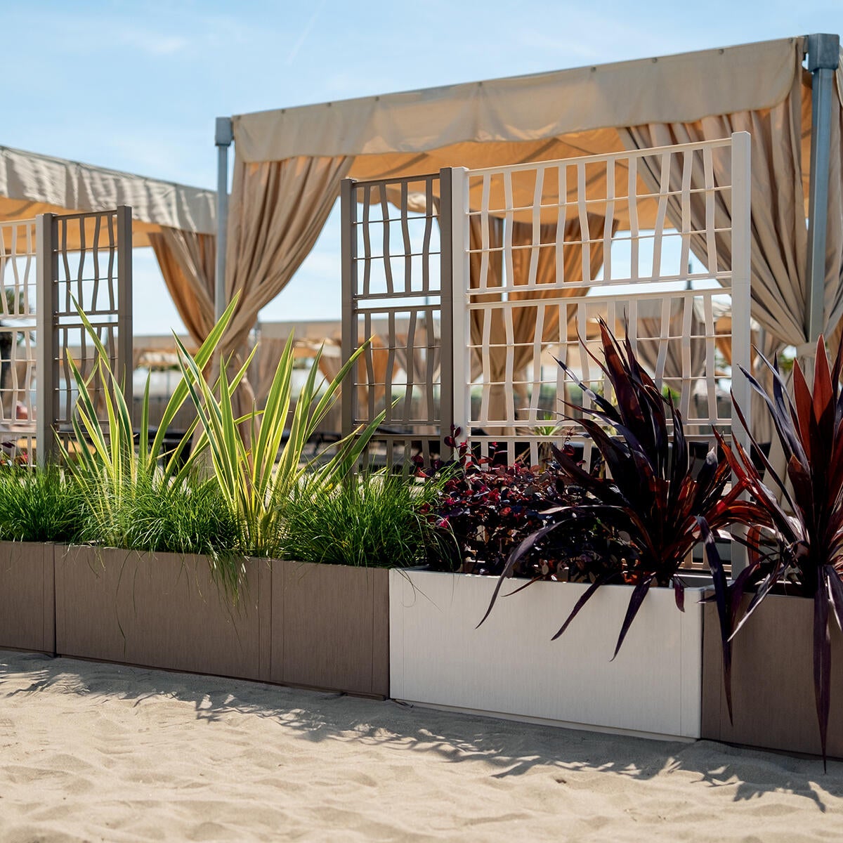 Fioriera con grigliato ETHICA STEFANPLAST in polipropilene avorio H 140 x P 36 cm - 2