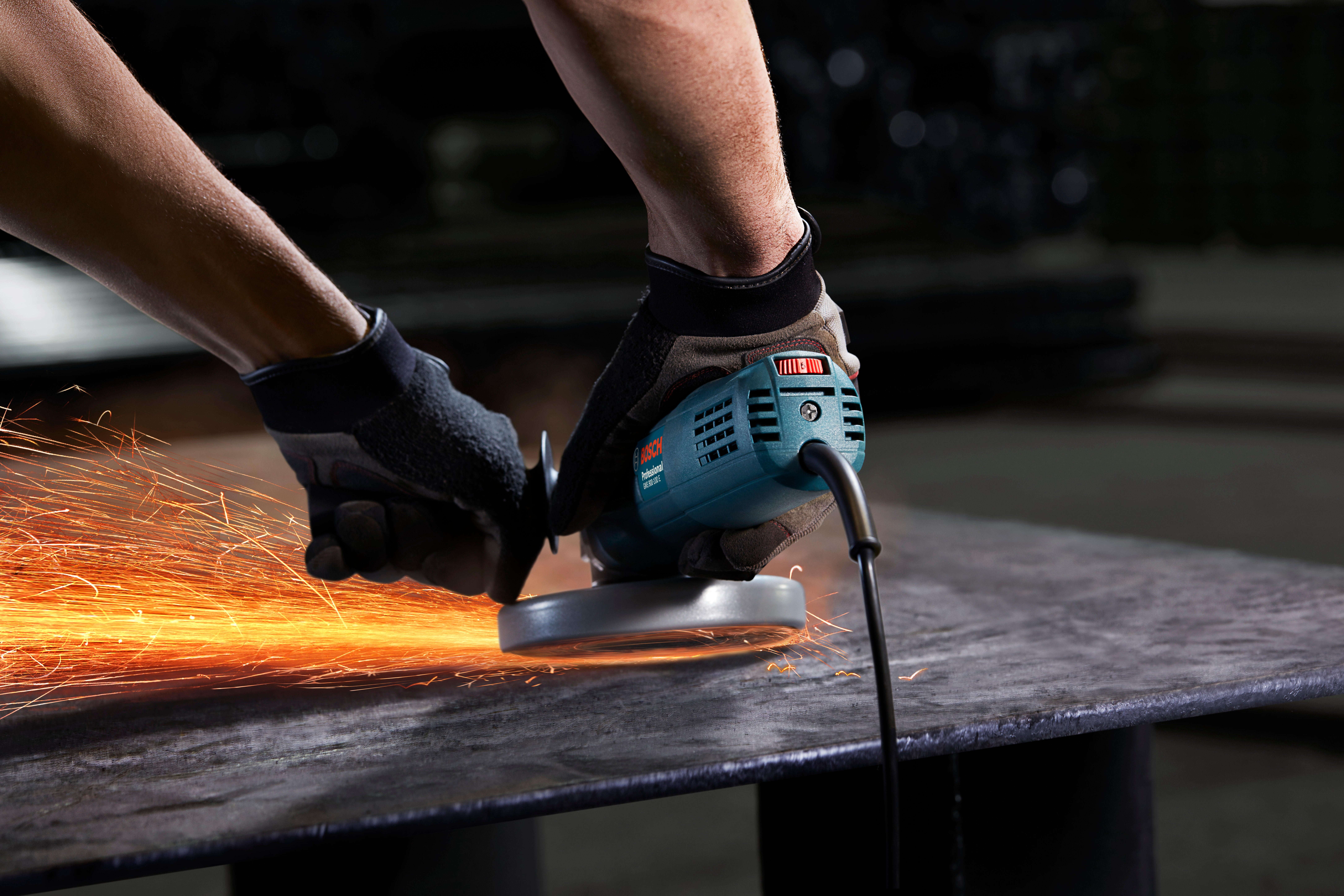 AMOLADORA BOSCH GW9-125S 900W 125MM - 7