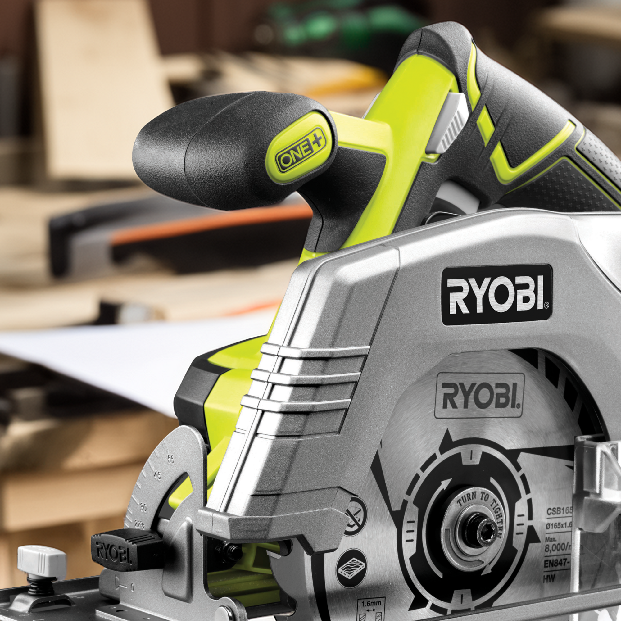 Piła tarczowa Ryobi ONE+.