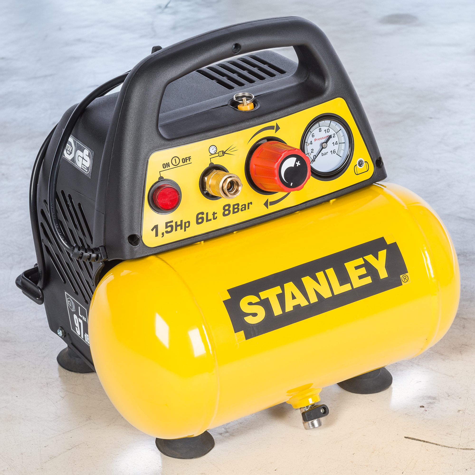 Żółty kompresor Stanley 6 l.