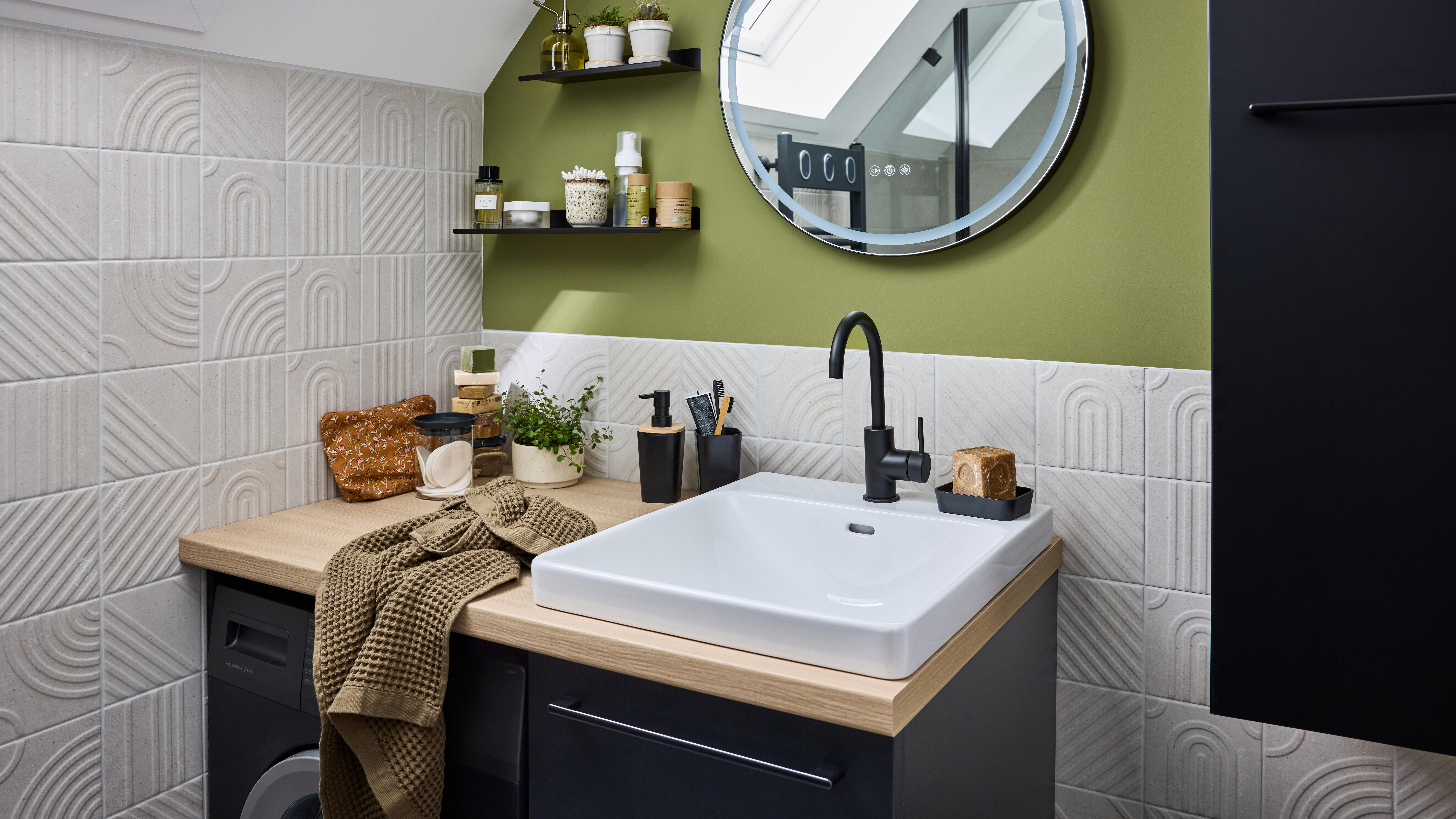 Mitigeur de lavabo noir, bec mobile, Loa, SENSEA - 3