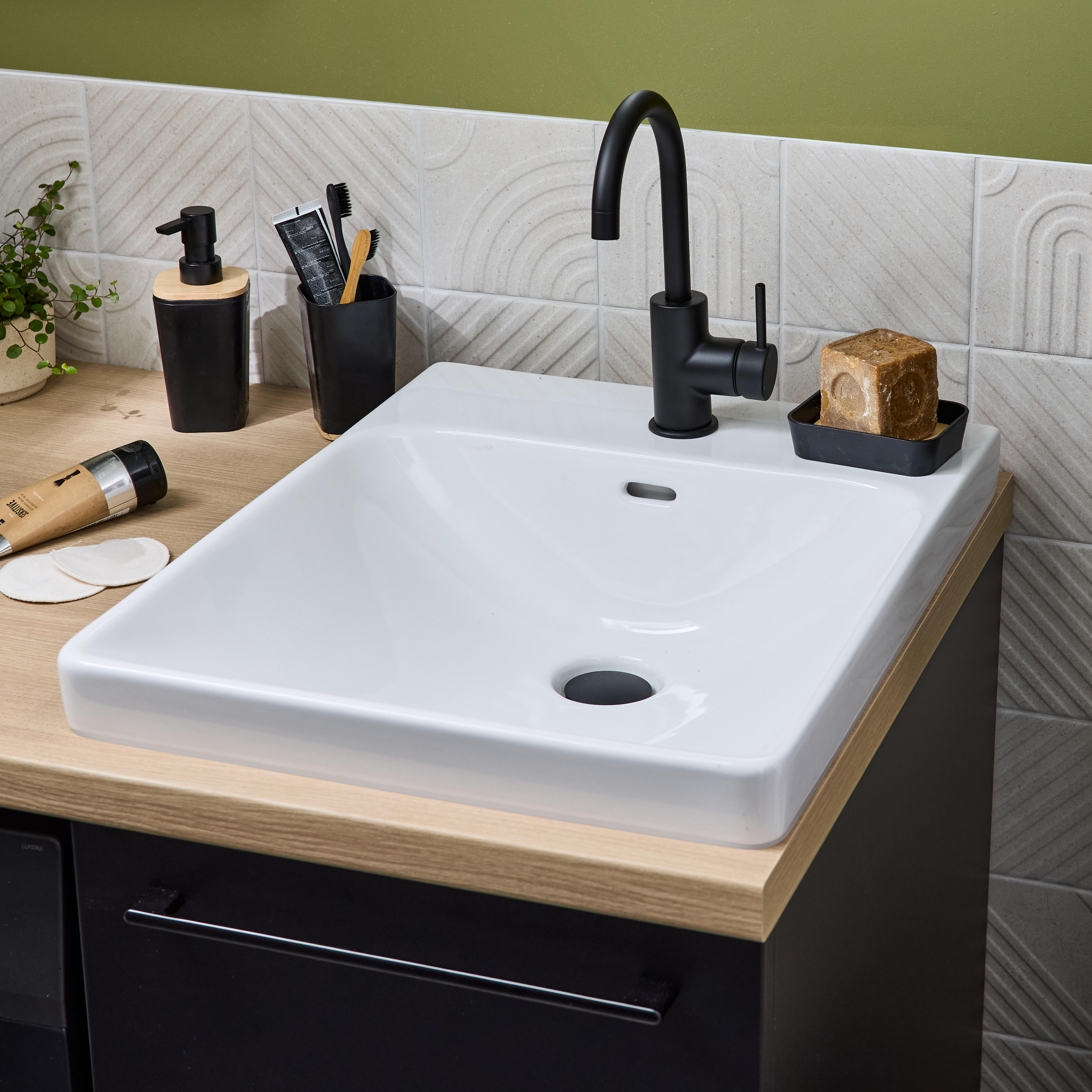 Mitigeur de lavabo noir, bec mobile, Loa, SENSEA - 2