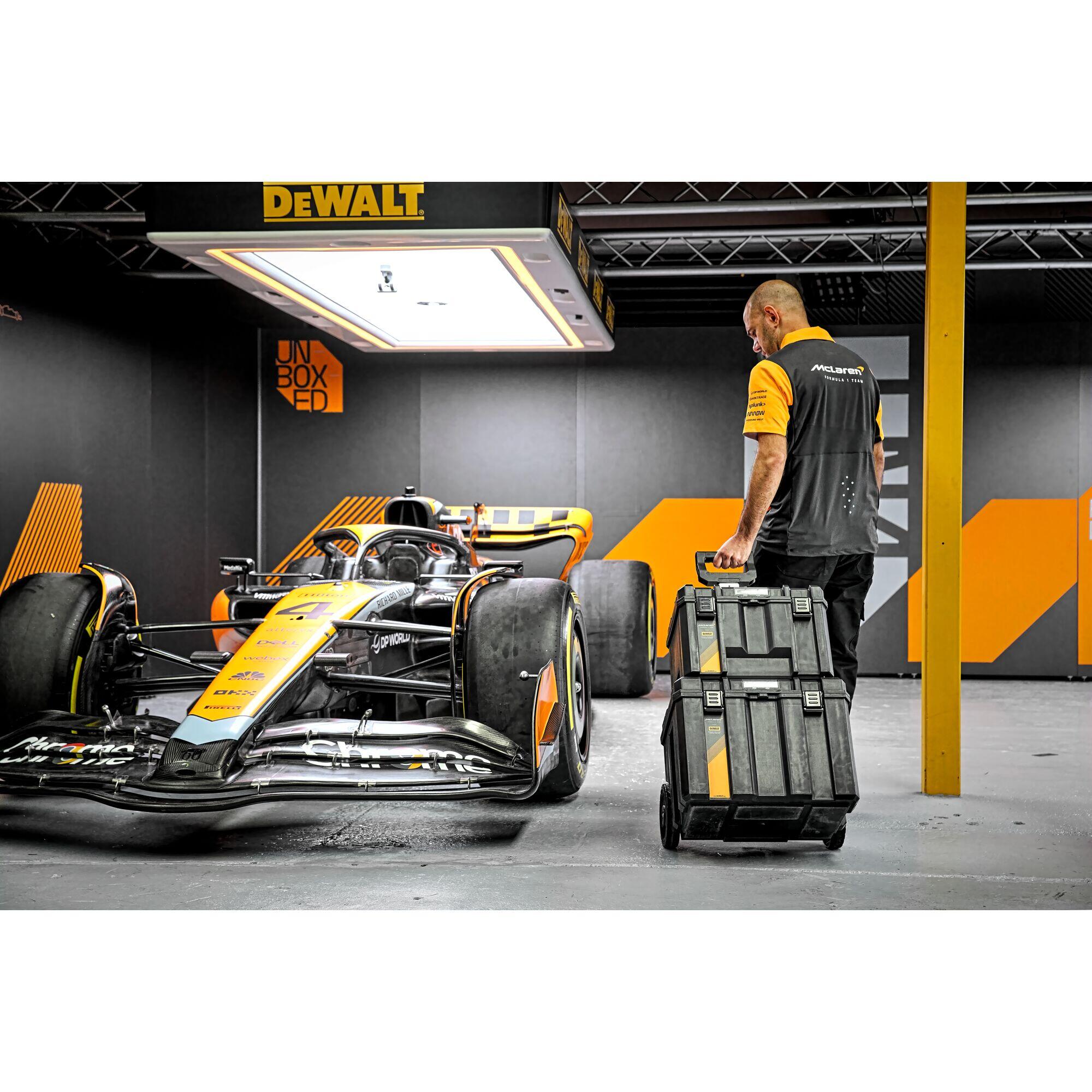 Chariot de service à roulettes noir polypropylène 3 tiroirs l.51.5 cm DEWALT - 5