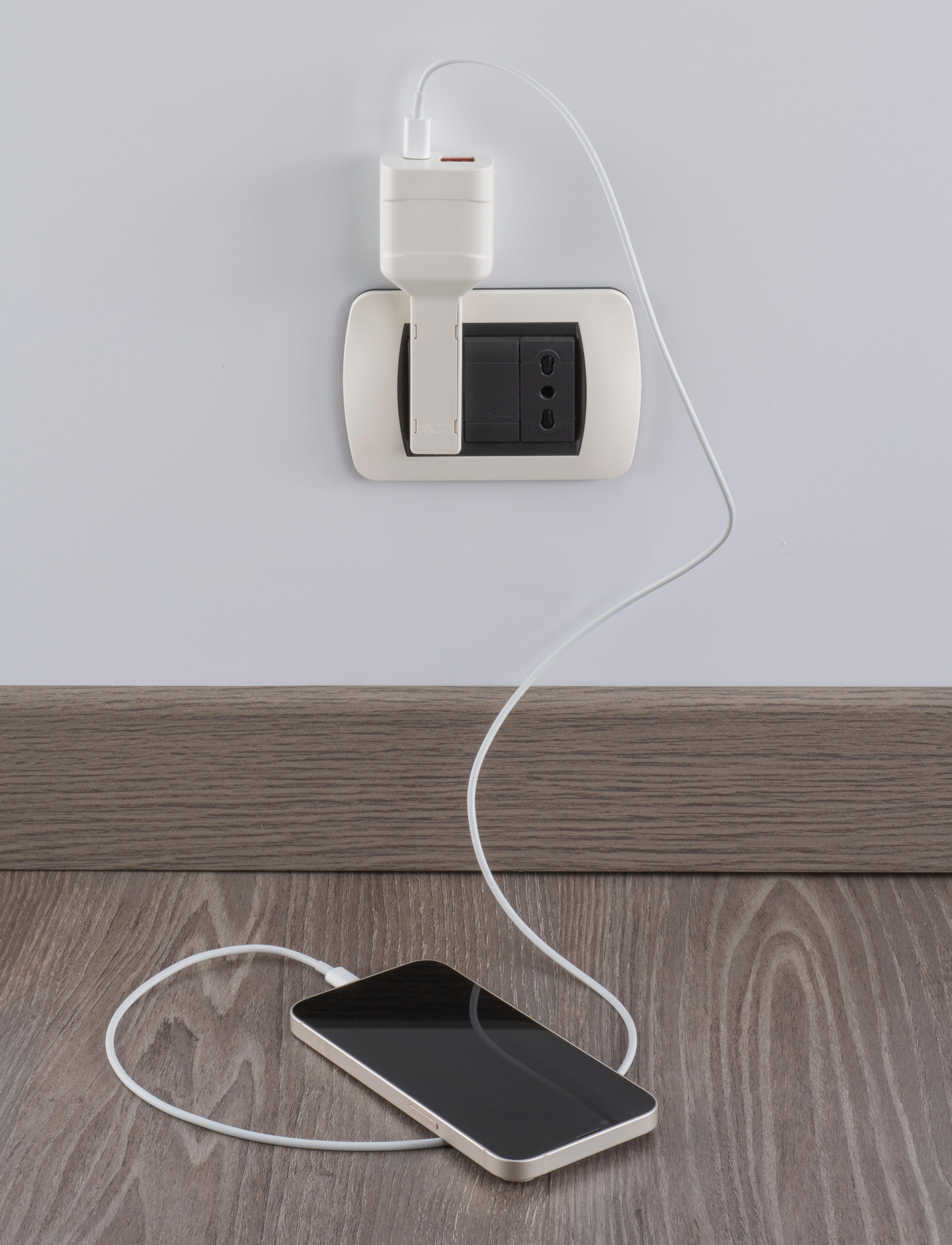 Adattatore USB presa 10 A RS7712BC bianco - 5