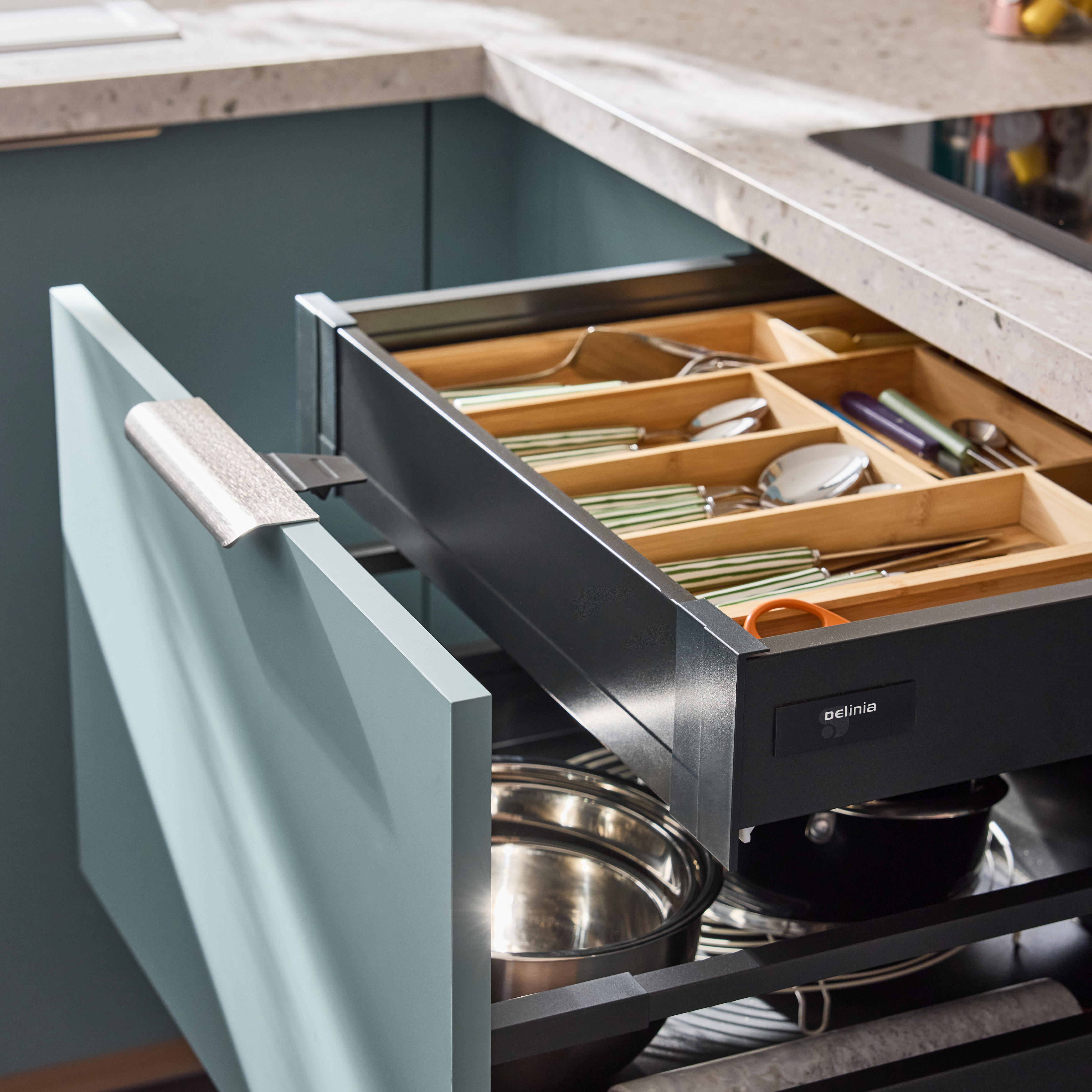 Range-couverts extensible bambou l.42 x P.45.8 cm x H.4.2 cm - 4