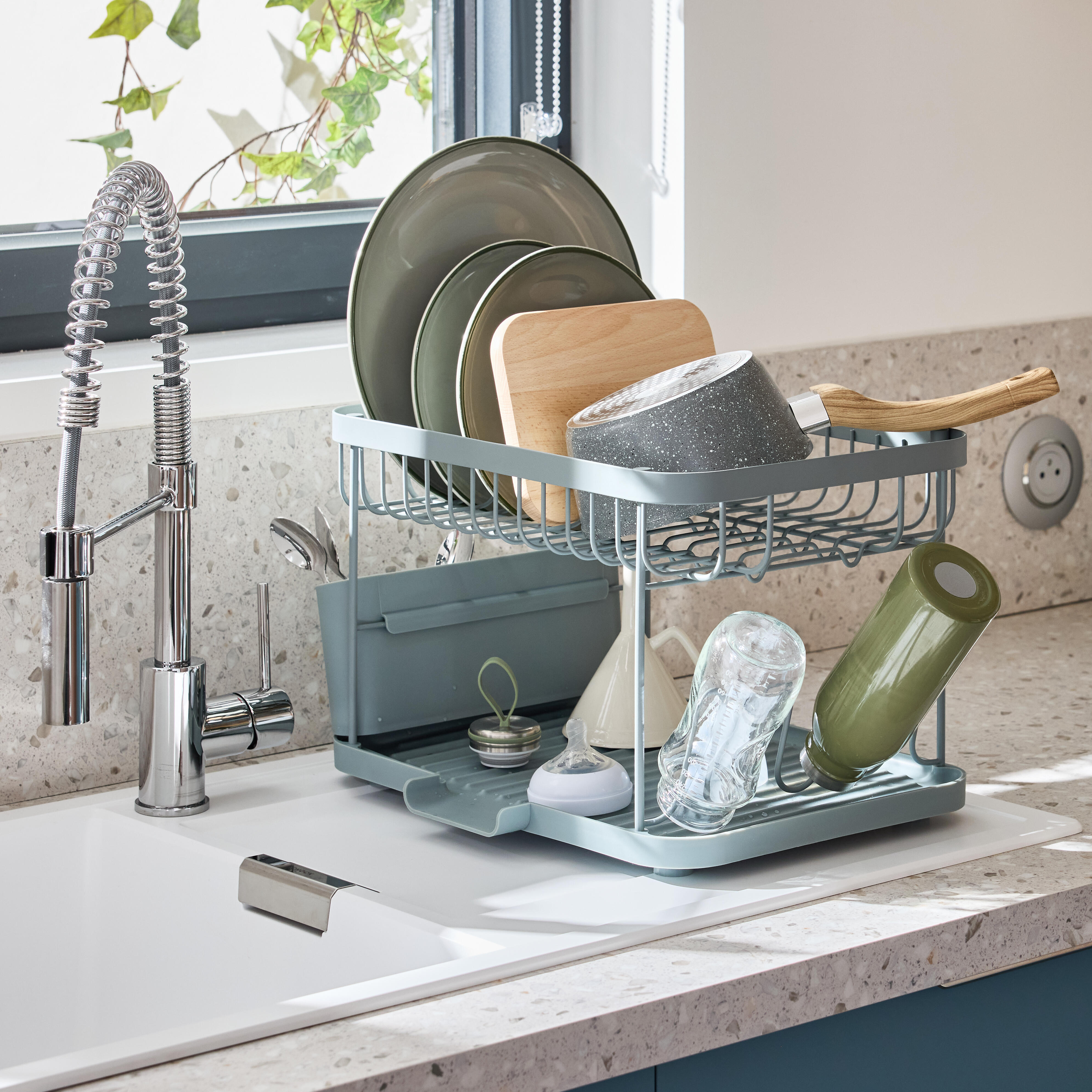 Torneira de bancada cano alto escovado em níquel cromada Delinia Tomas - 15