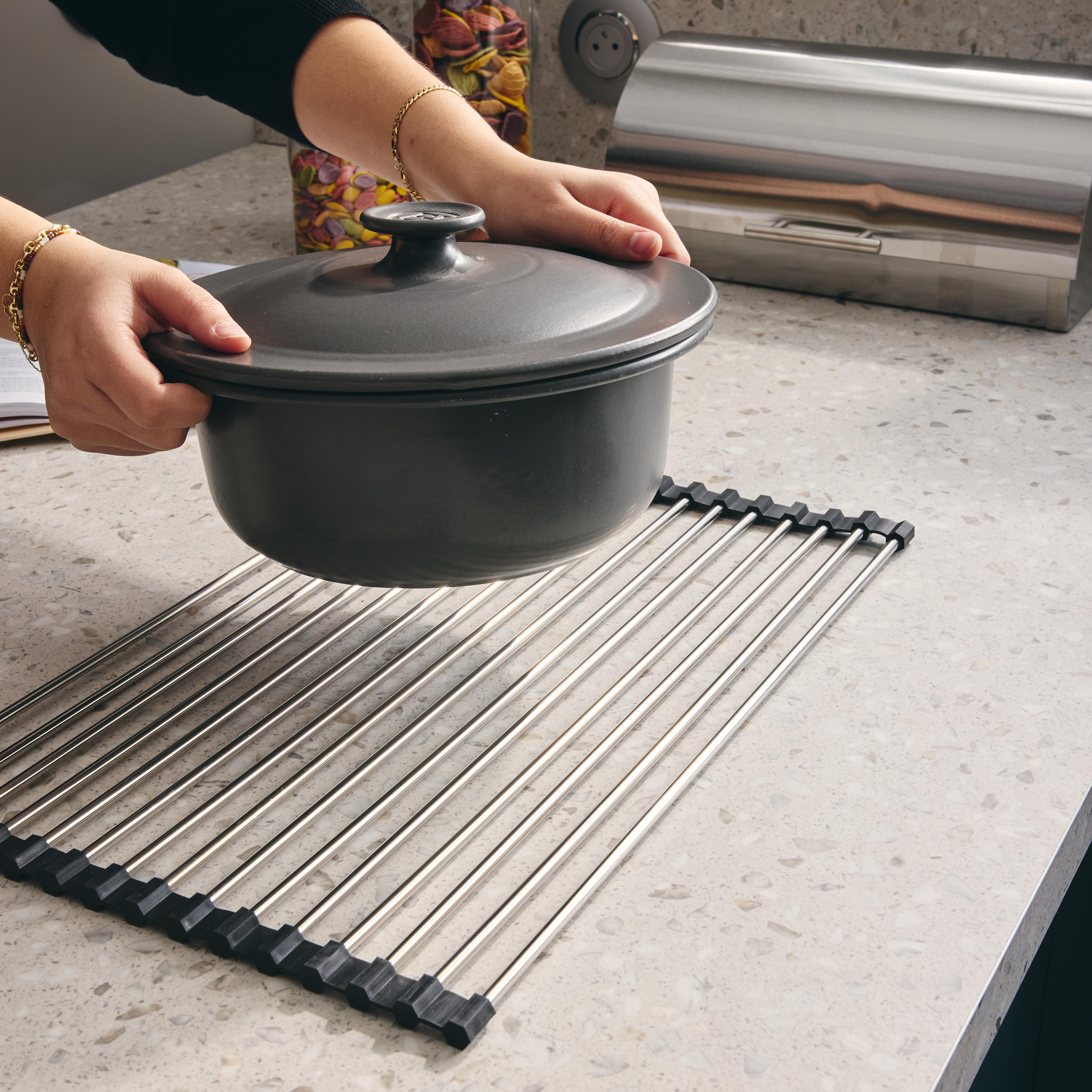 Escurreplatos de acero inoxidable de 29x1x46.7 cm - 10