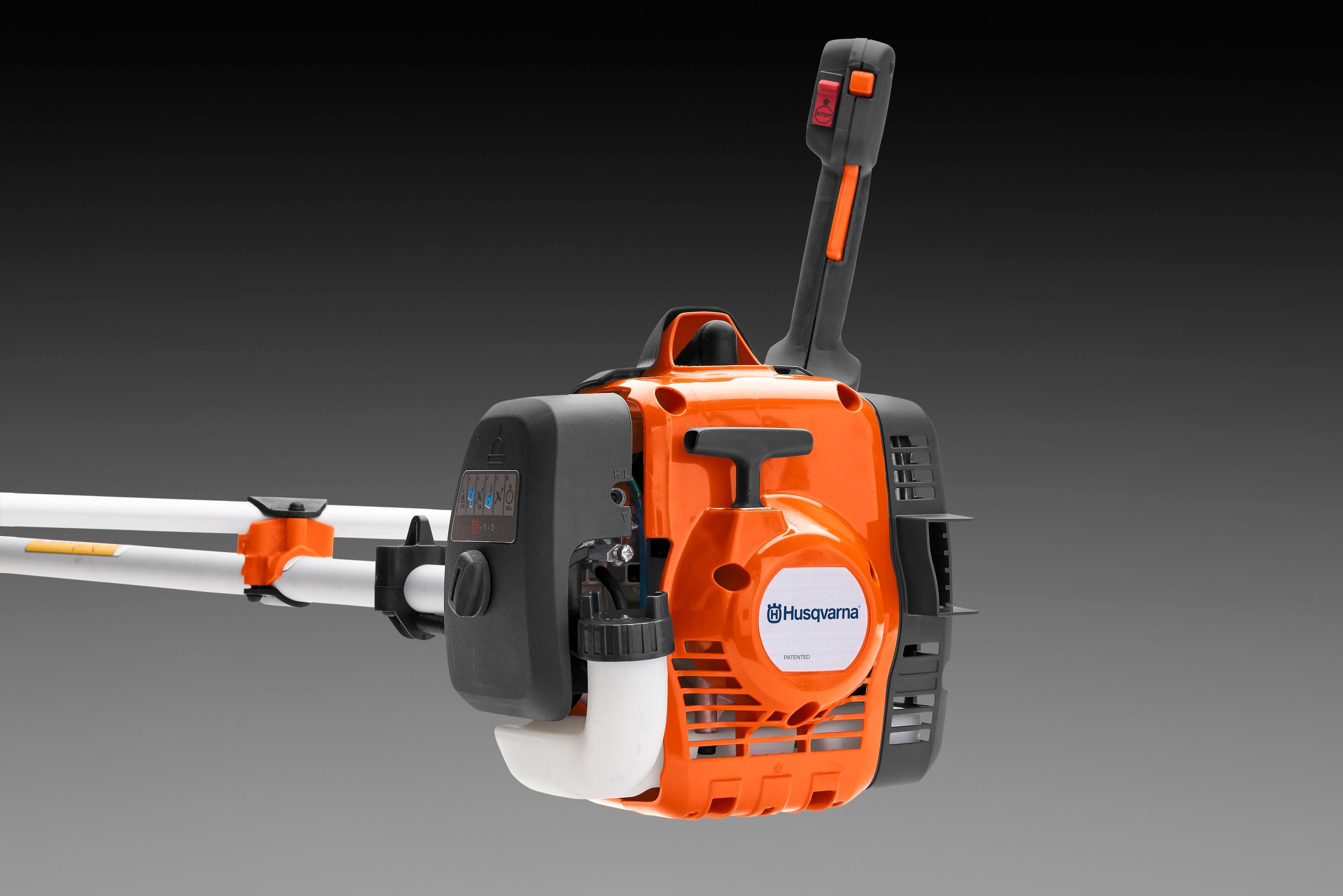 Débroussailleuse à essence HUSQVARNA 129R, 27.6cm³, l.43cm - 6