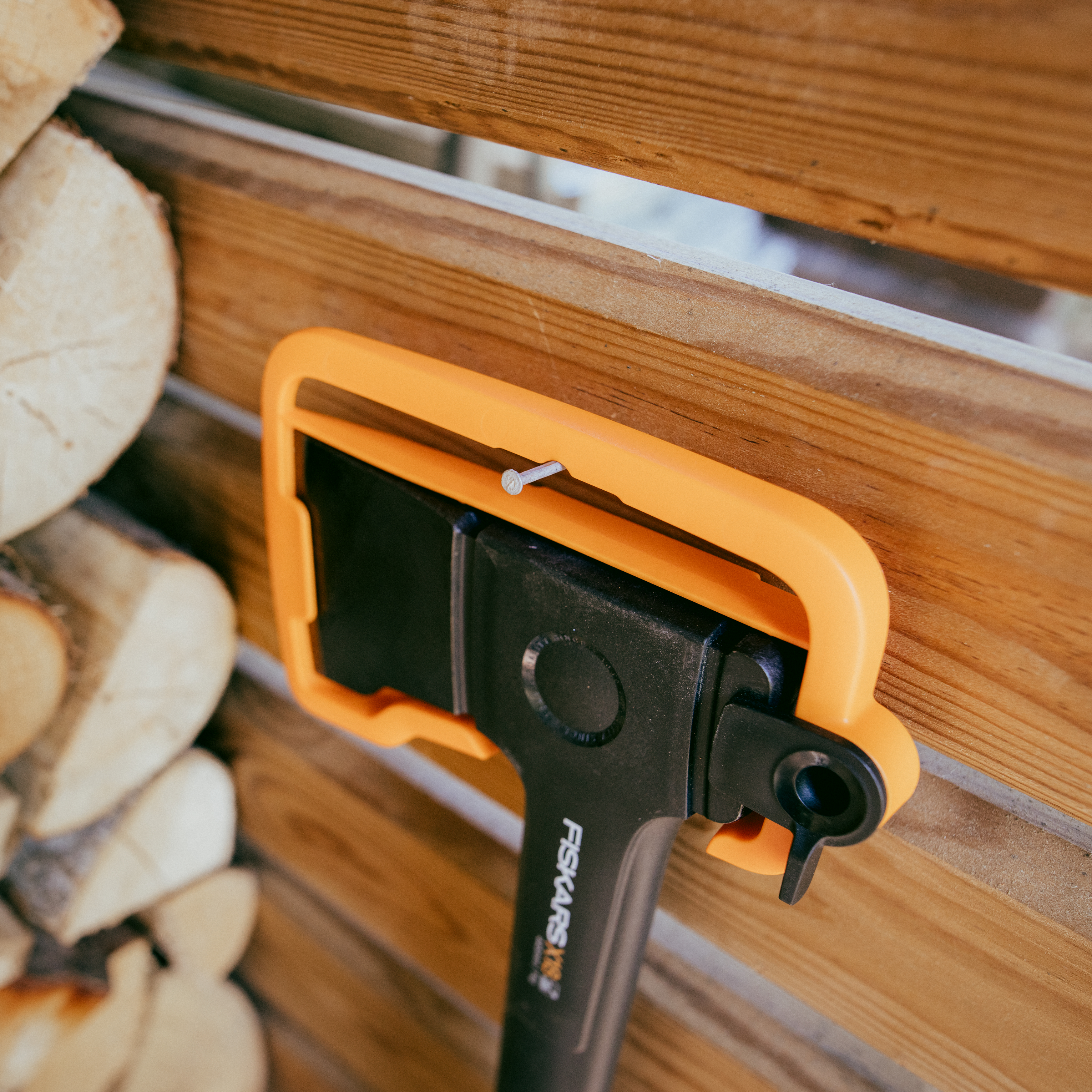 Siekiera Fiskars XS-X14 uniwersalna 0.8 kg 38.7 cm - 4