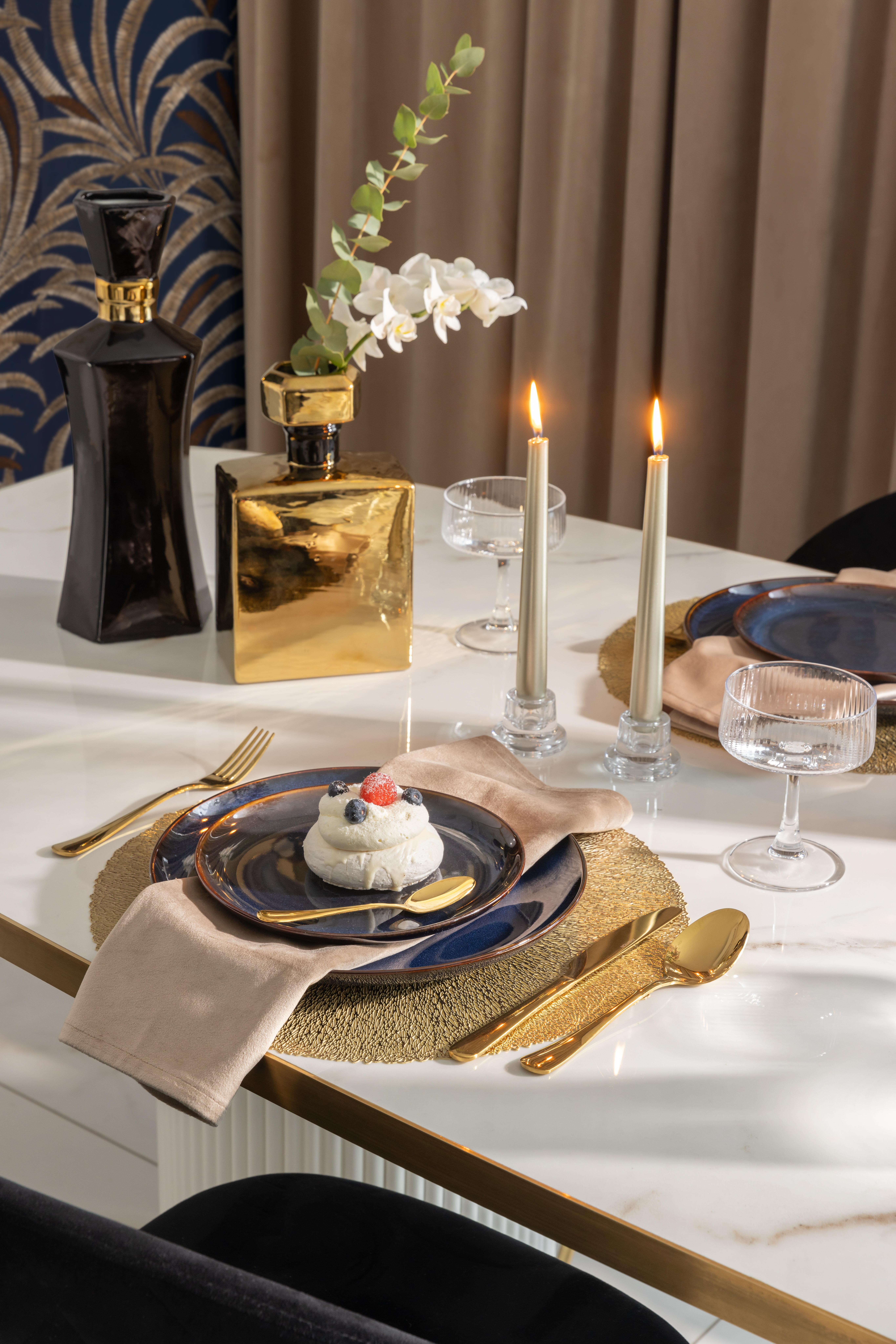 Świeca szpica biała Bolsius - 3