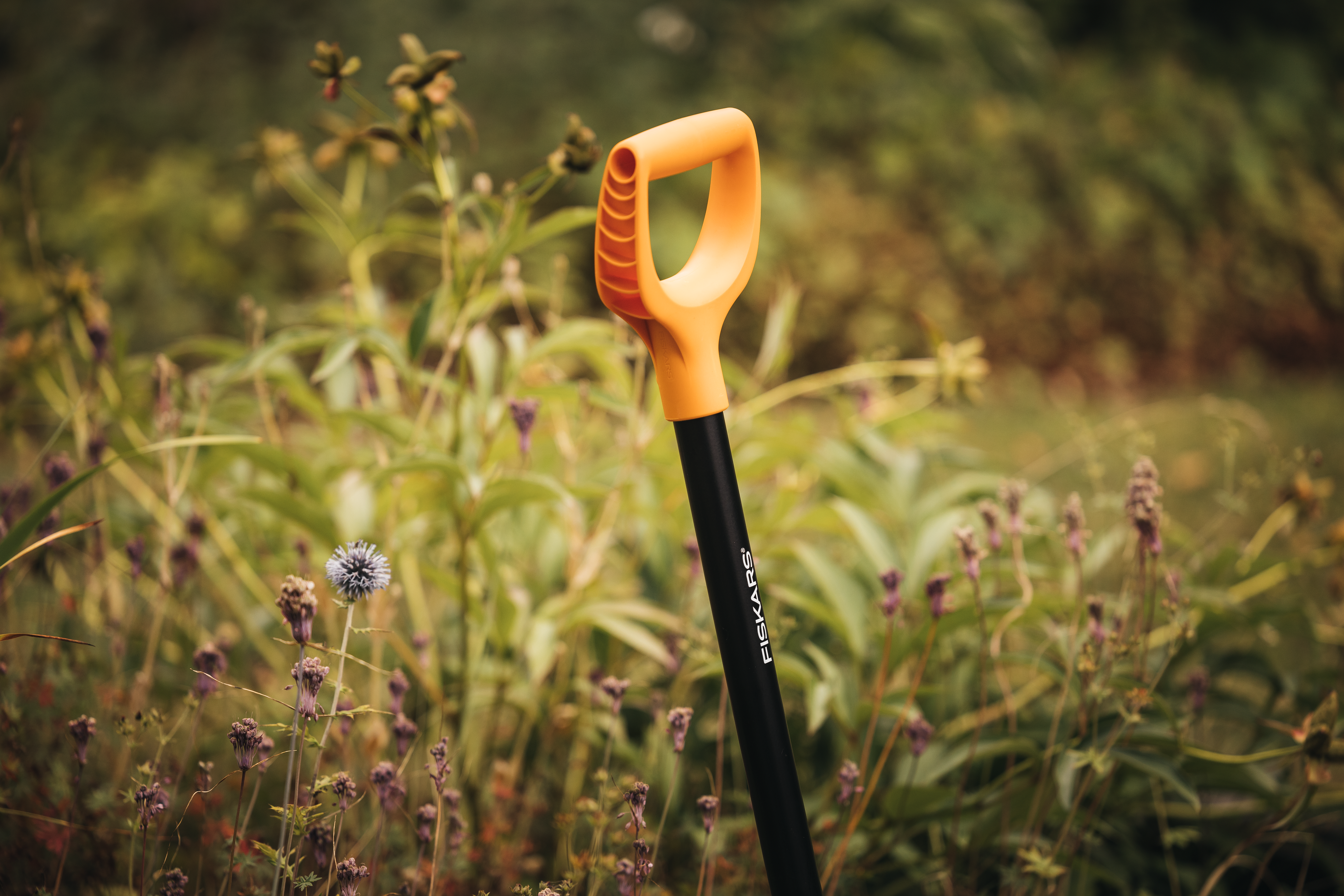 Szpadel ostry 18x117 cm Solid Fiskars - 7