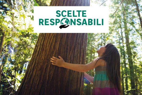 bambina che abbraccia un albero + logo scelte responsabili