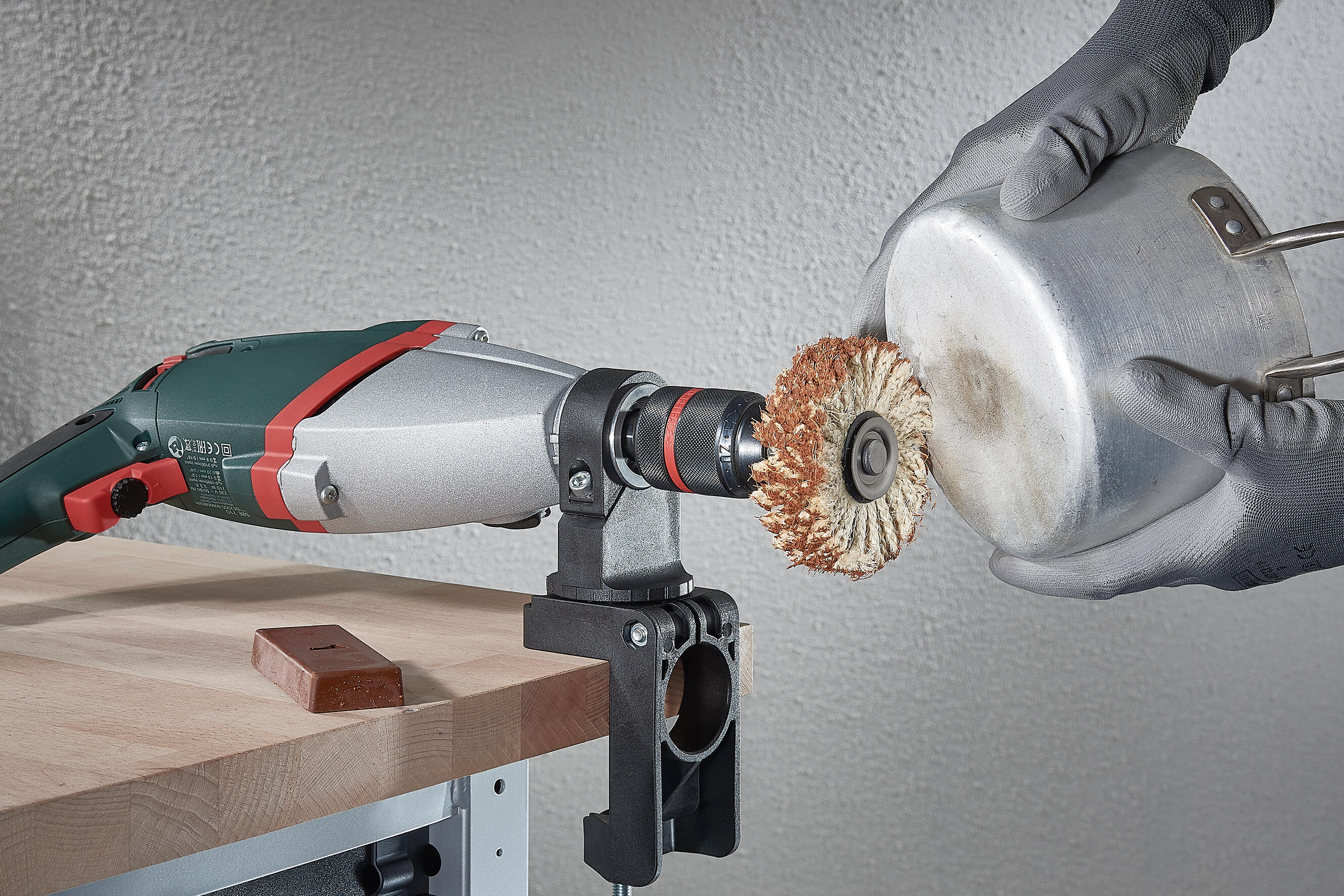 Pasta polerska 2134000 WOLFCRAFT - 2