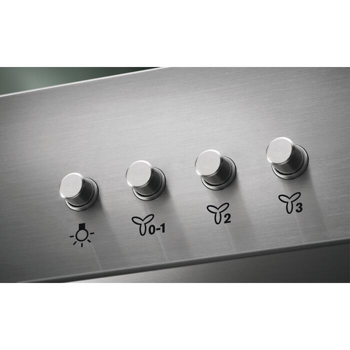 Hotte Electrolux avec boutons de contrôle
