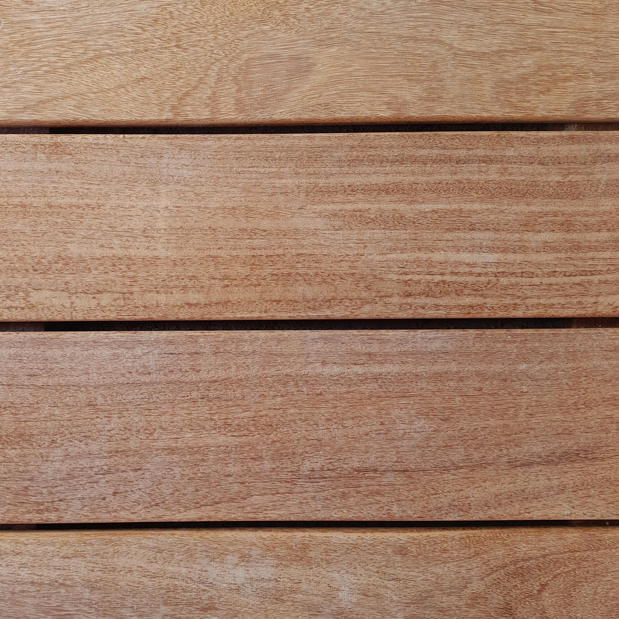 Pack 5 lamas madera tropical Cumaru 14.5 x 155 cm y 21 mm marrón clase de uso 4 - 8