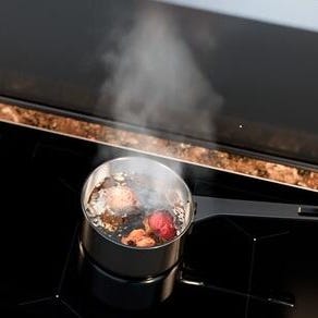 Hotte Electrolux réduit efficacement les fumées