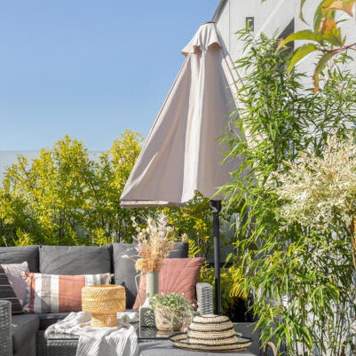 Parasol na mały balkon
