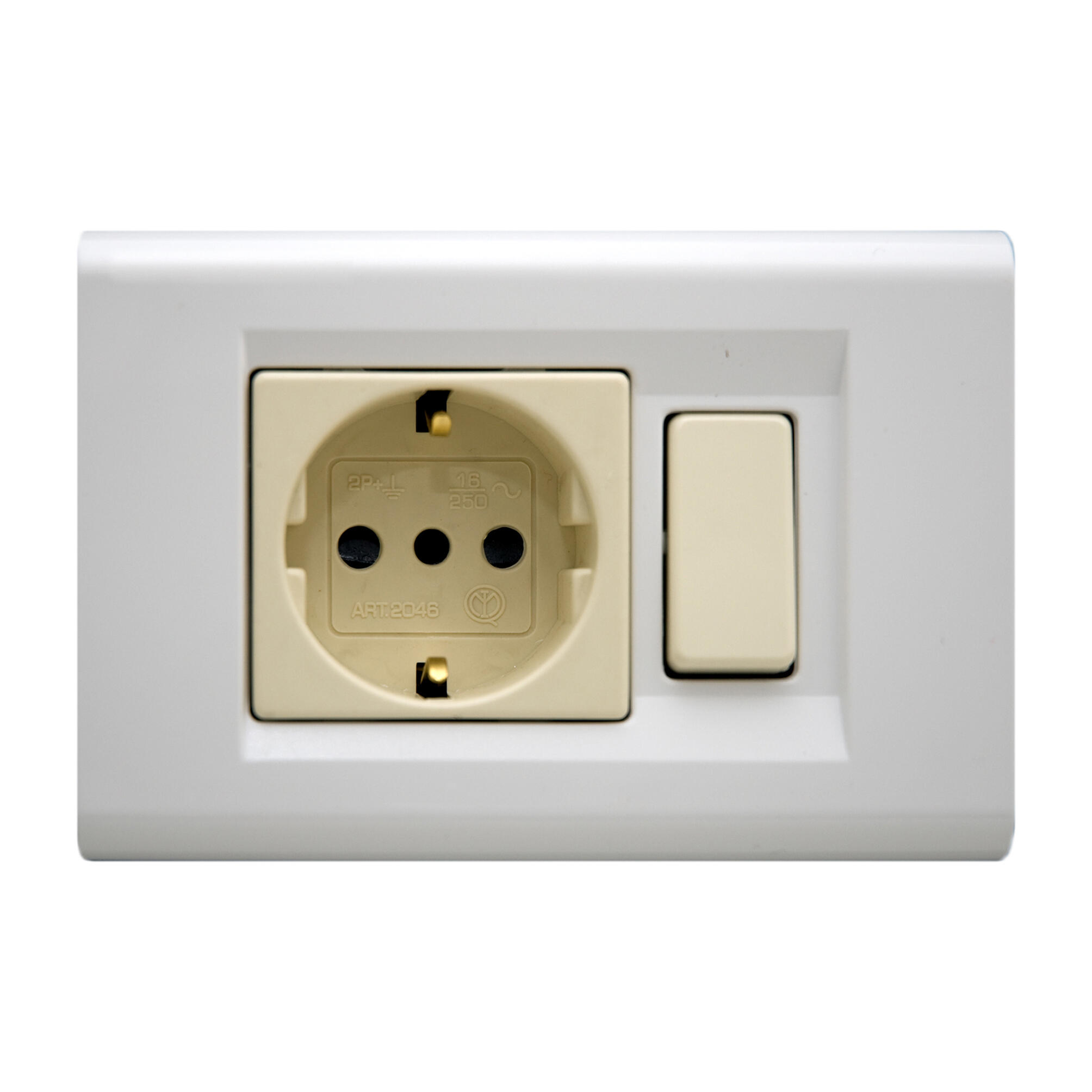 Multipresa ELECTRALINE 1 presa universale cavo 2 m | Leroy Merlin