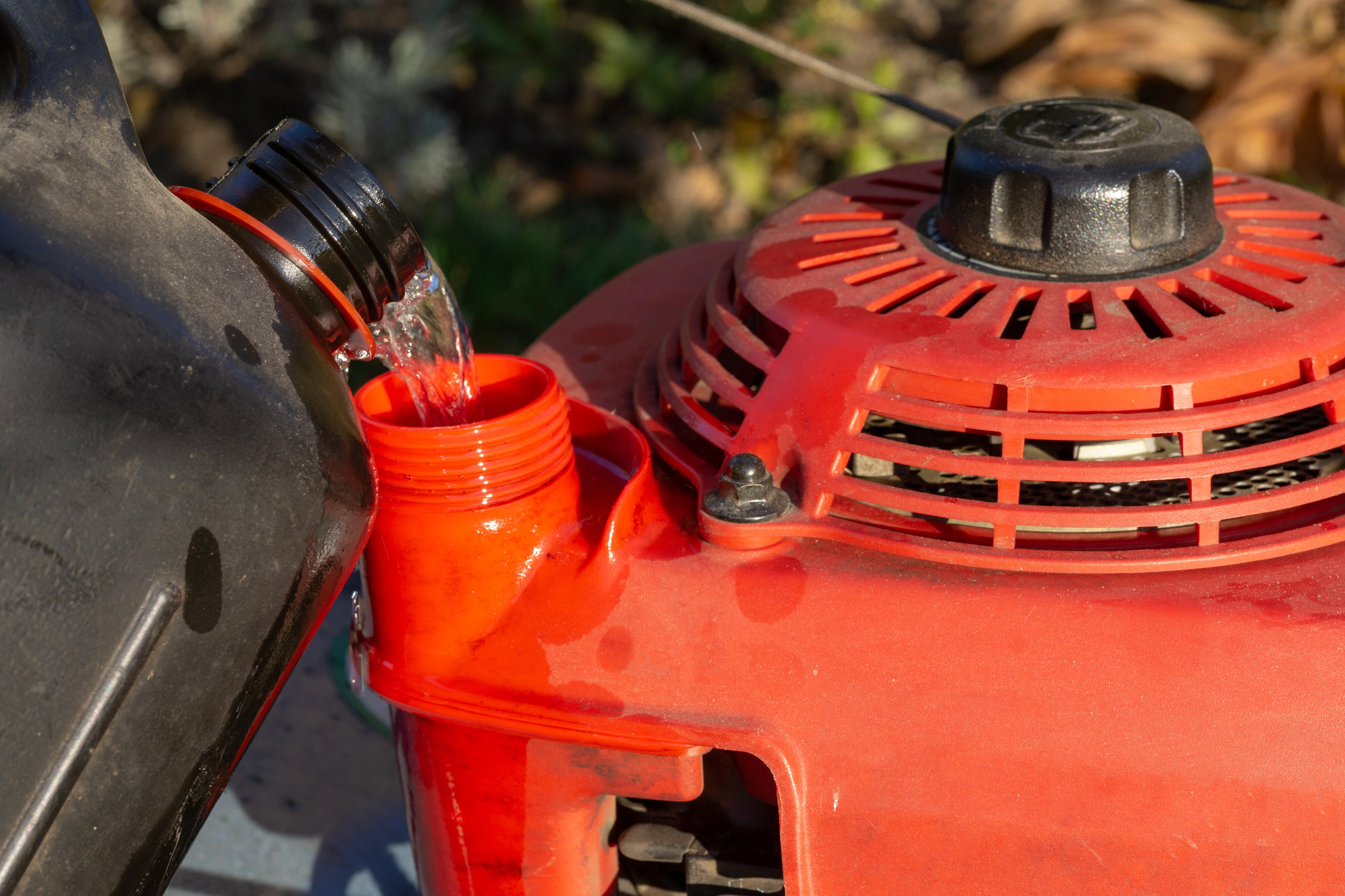 45484712
Olej silnikowy do kosiarek 0.5l SAE30 4T Briggs&Stratton