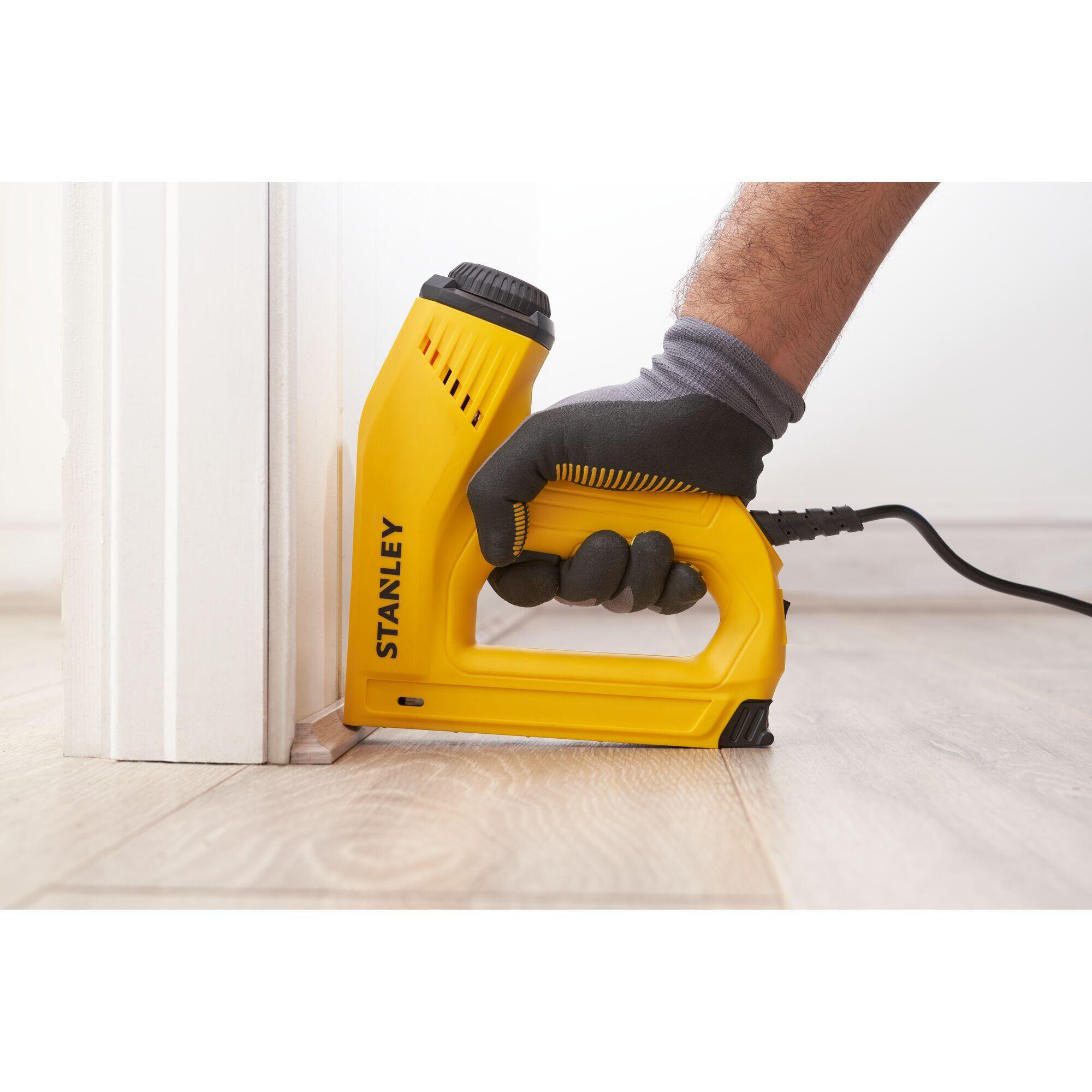 Grapadora eléctrica STANLEY TRE550 N140-8 - 5