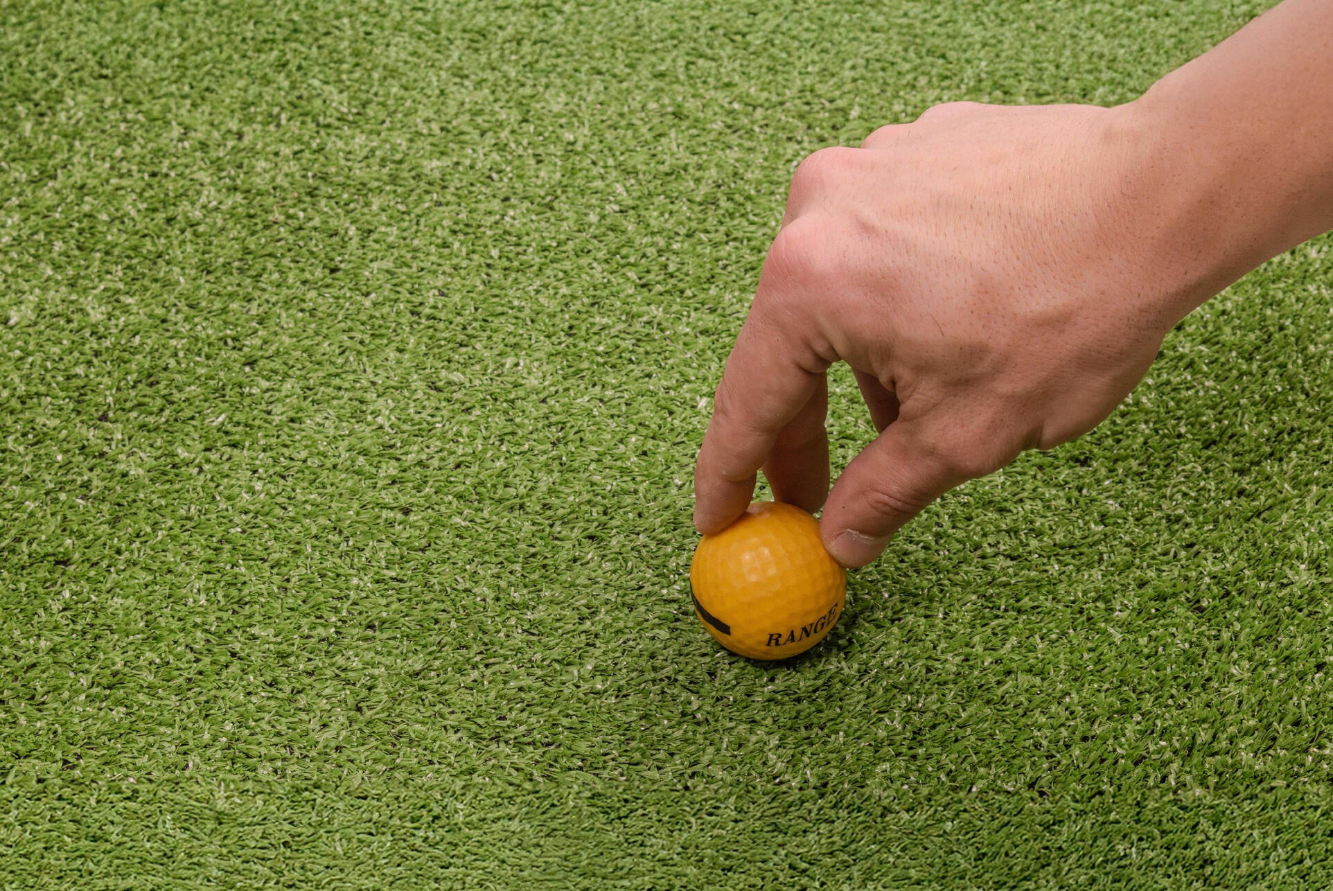 Rollo de Césped artificial XAMANEK Pradera 2x10m de 7 mm de altura de fibras y 60480 puntadas m2 - 6