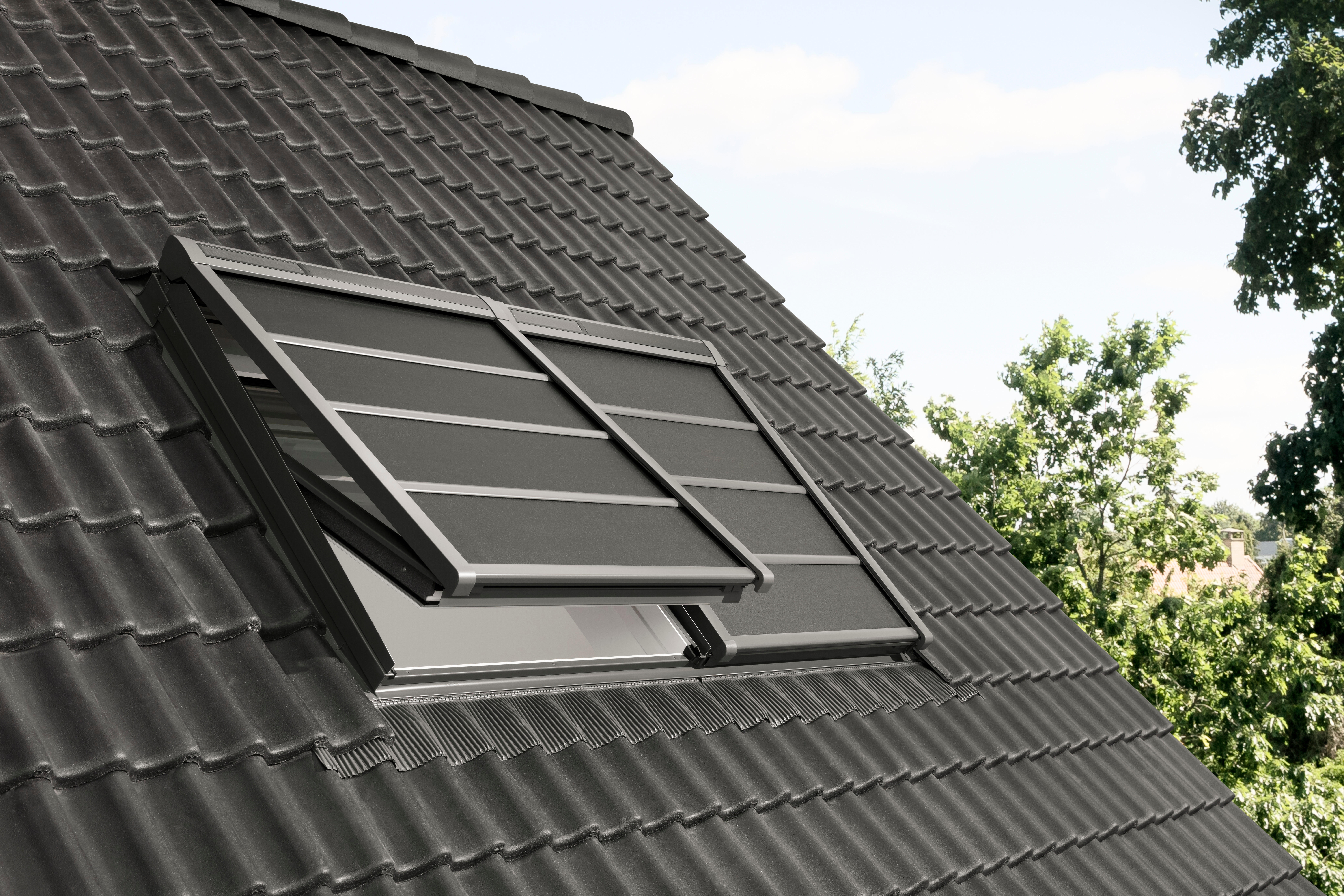 Volet roulant souple solaire VELUX SSS Mk04 l.78 x H.98 cm - 2