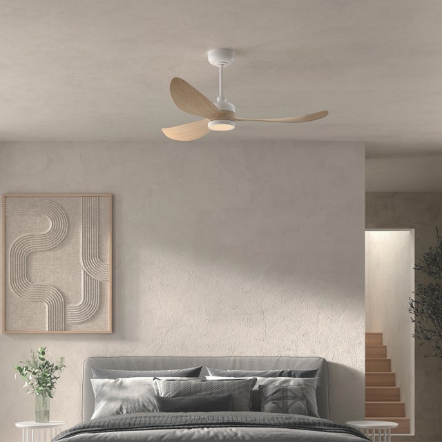 Ventoinha de teto com lâmpada 3 pás 122 cm 2875 Lm branco madeira Bay Forlight
