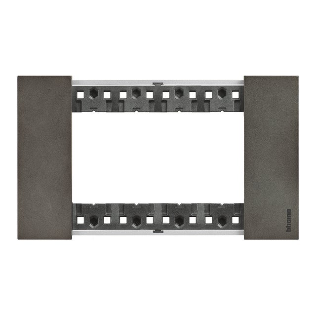 Placca 4 moduli serie Living Now BTICINO in Zama nero space