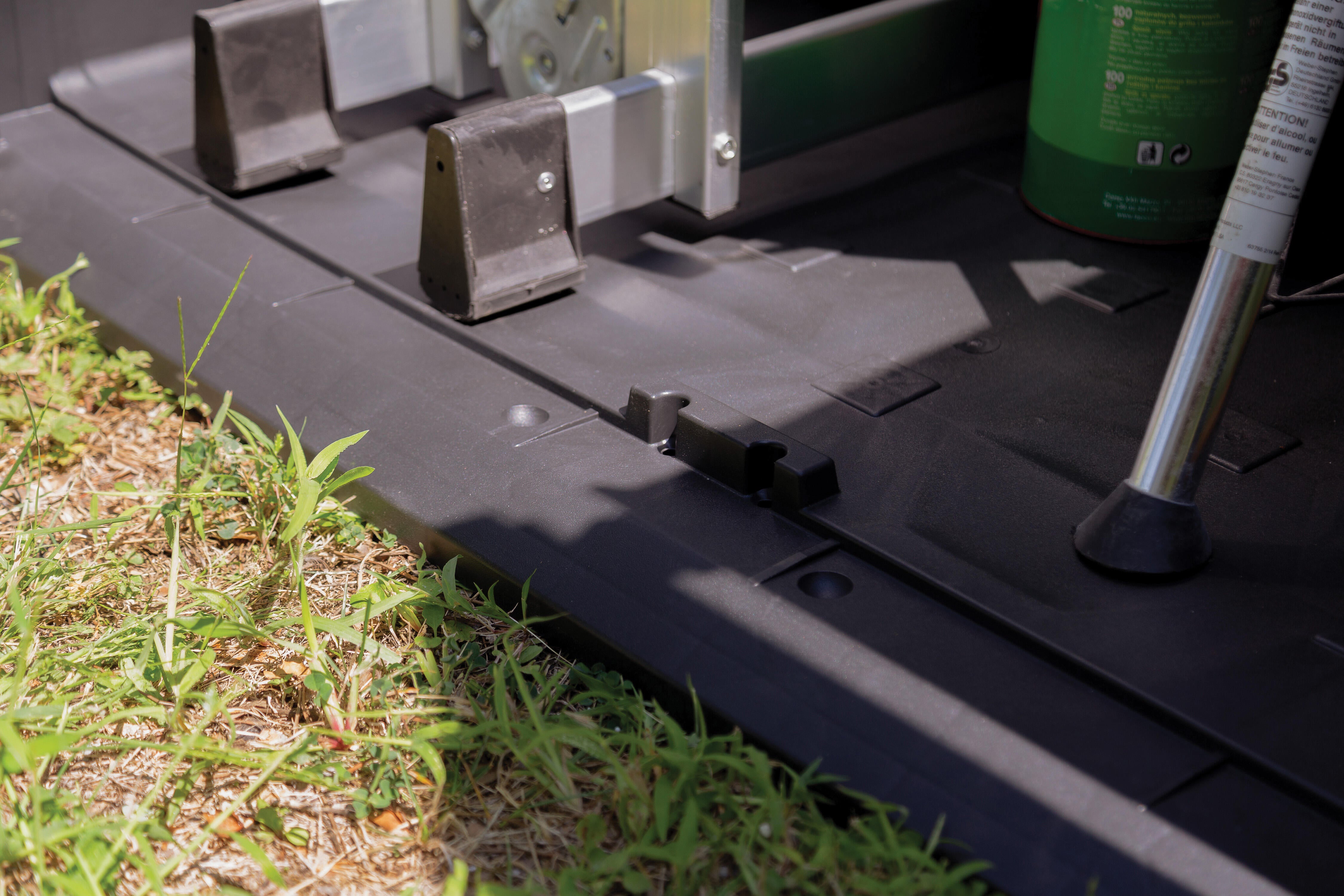 Box portattrezzi in polipropilene TOOMAX STORA WAY 087 L 129.5 x P 74.5 x H 111 cm Grigio/Antracite - 7